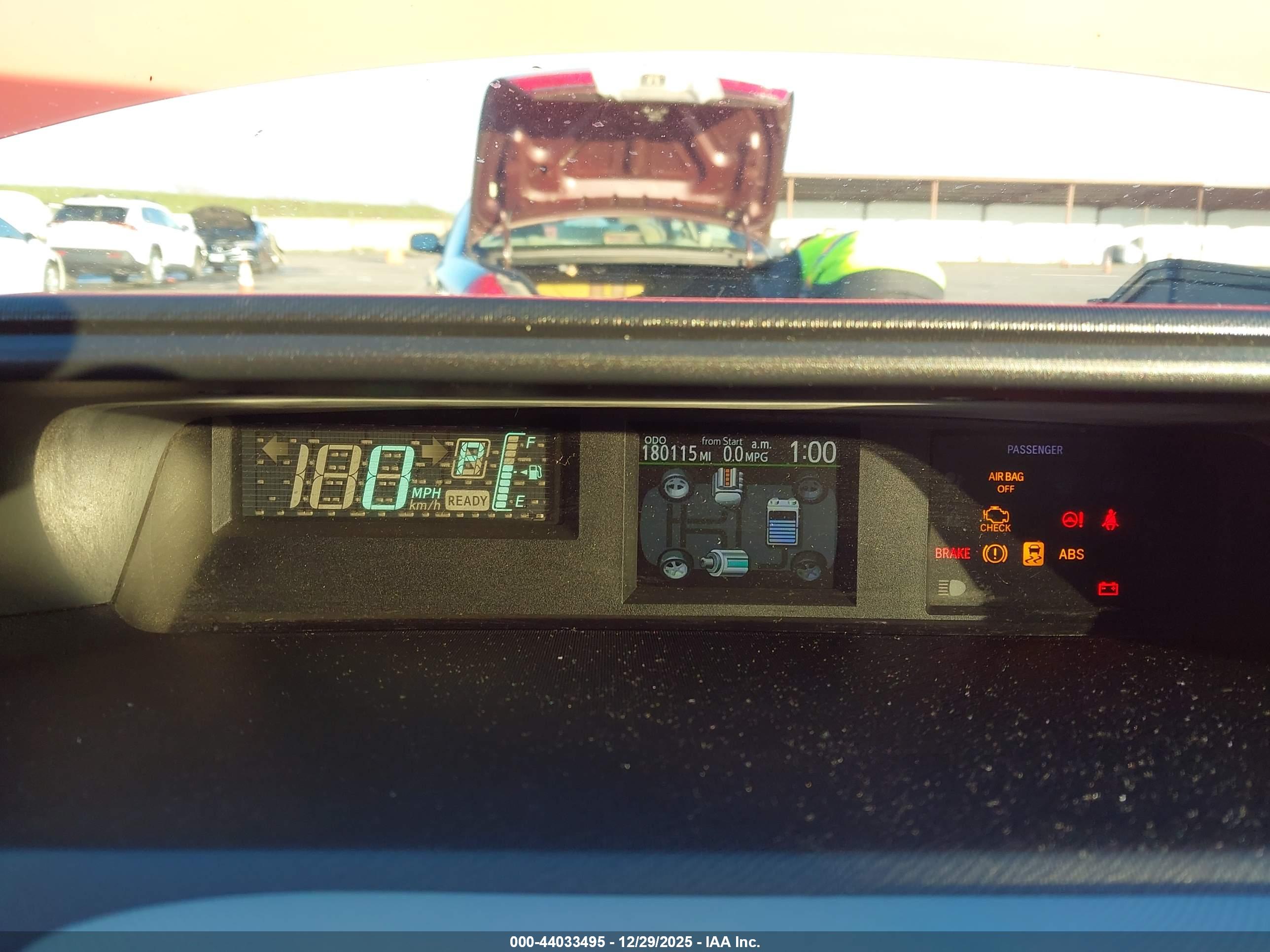 TOYOTA PRIUS image 7