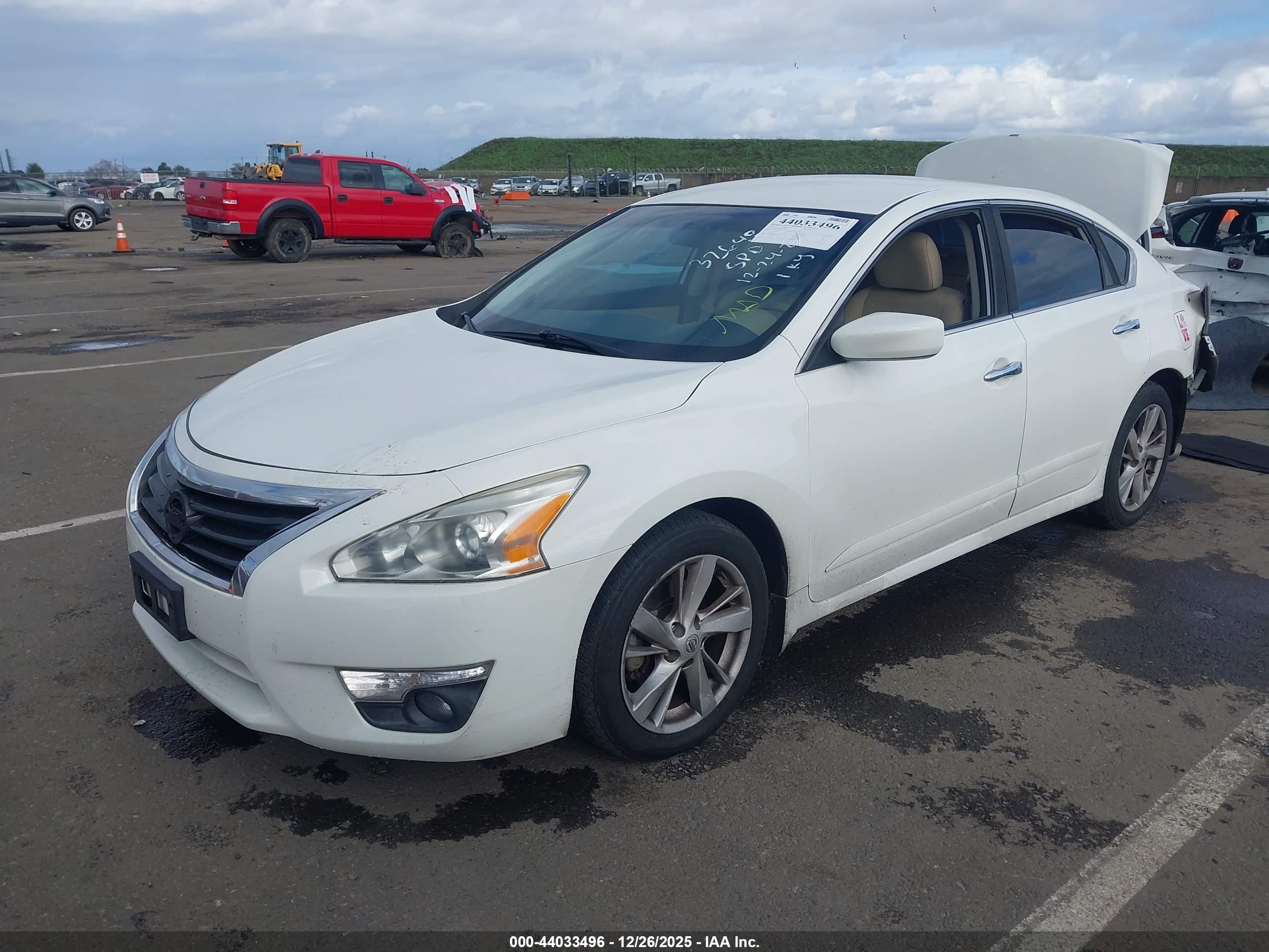 NISSAN ALTIMA image 2