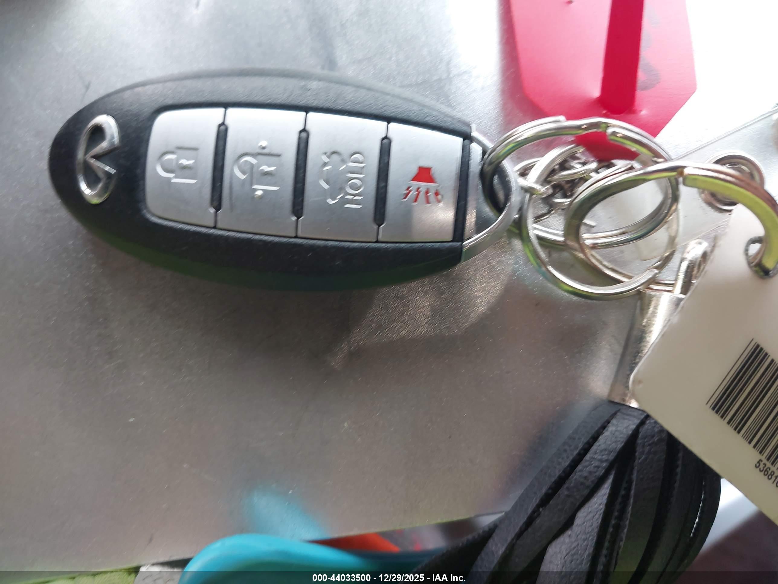 INFINITI Q50 image 11