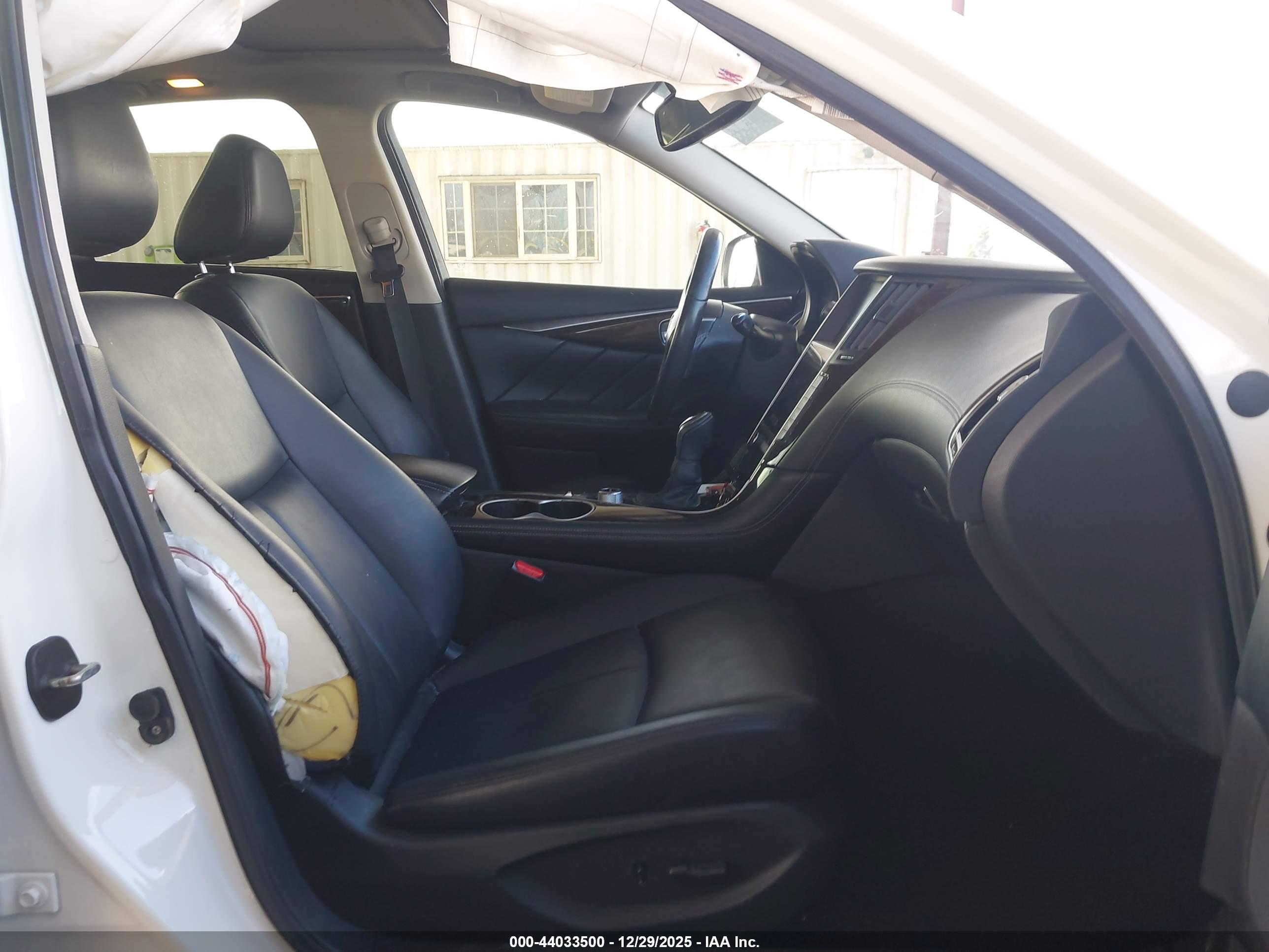 INFINITI Q50 image 5