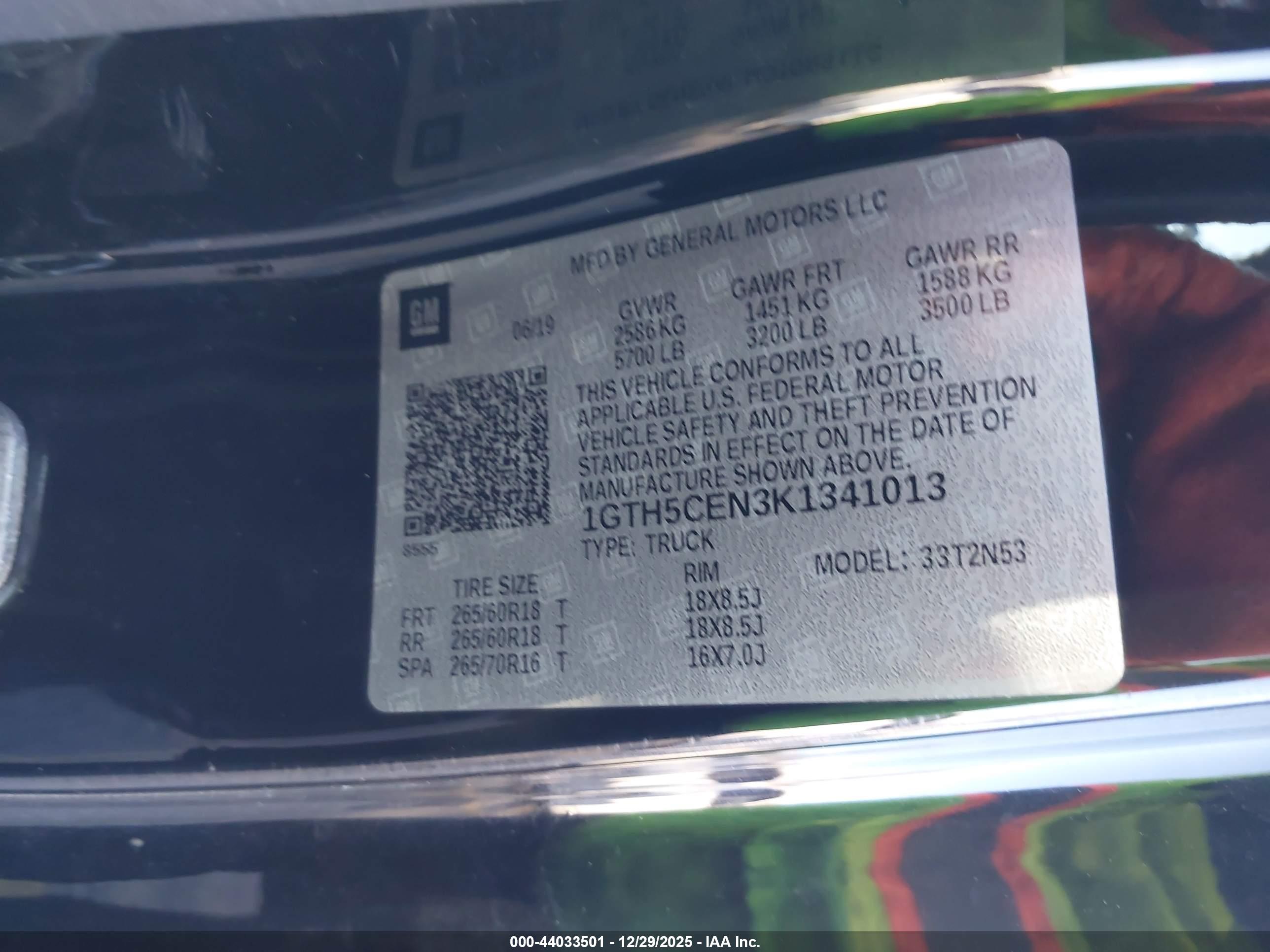 GMC CANYON image 9