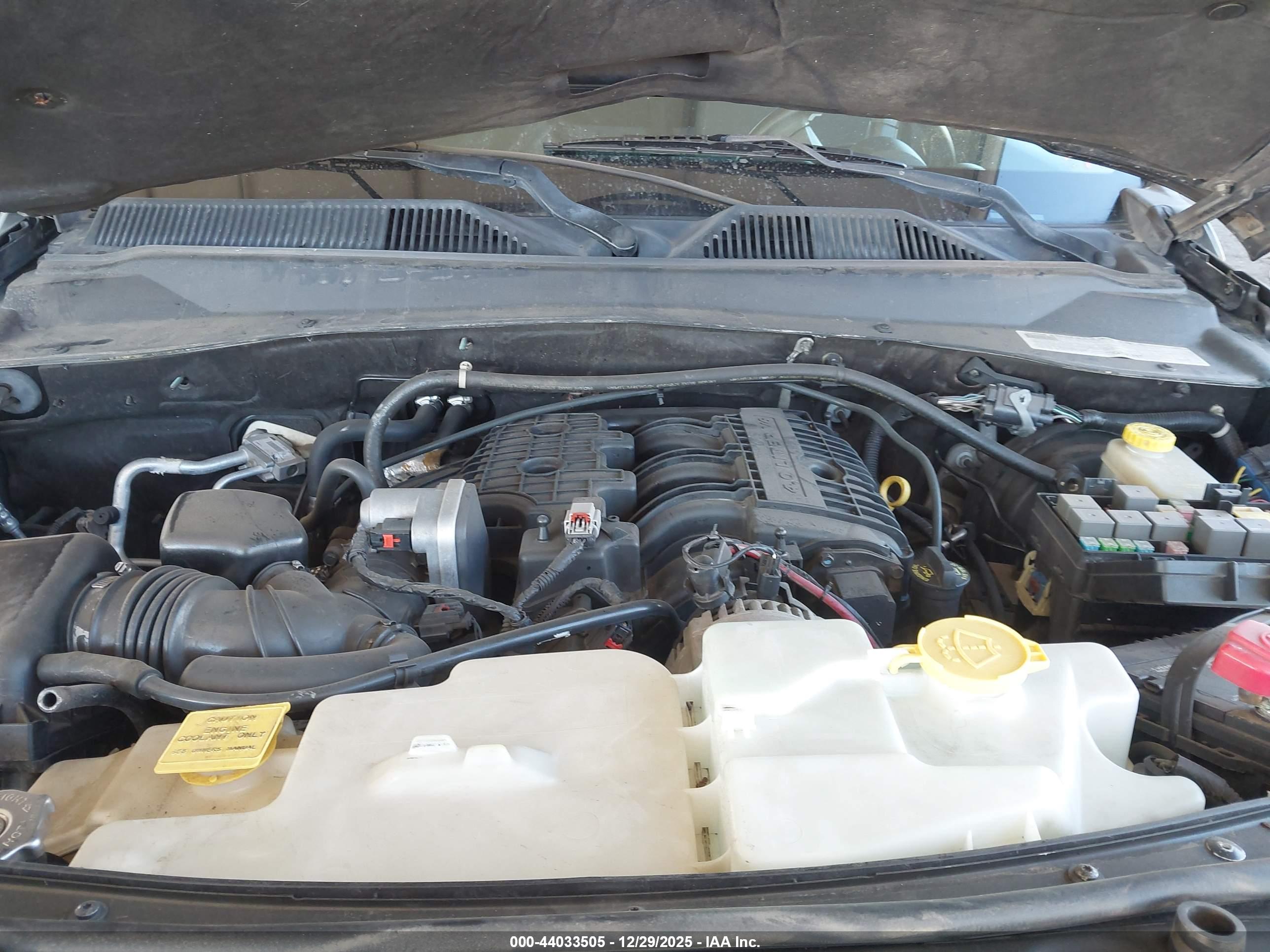 DODGE NITRO image 10
