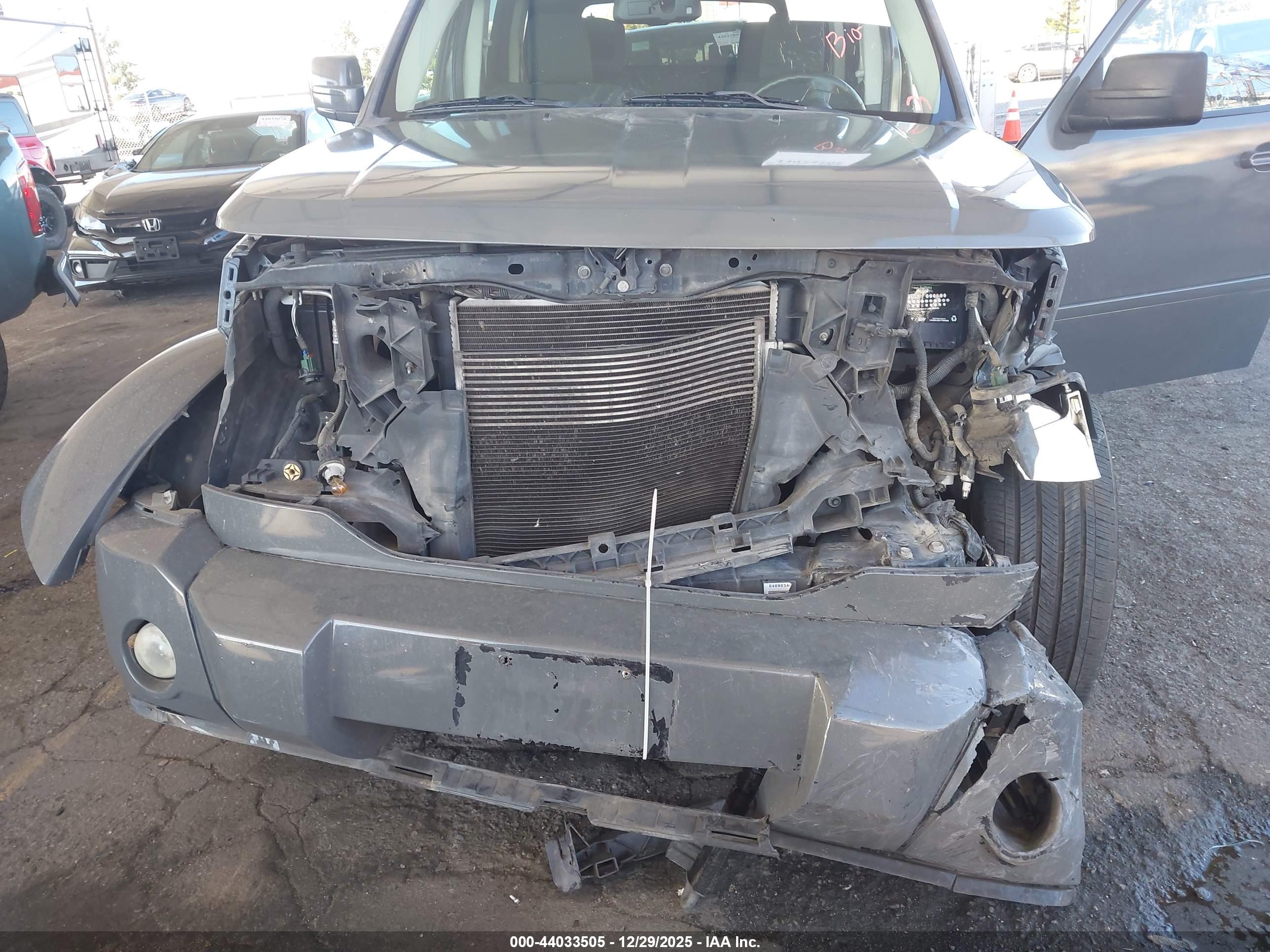 DODGE NITRO image 6
