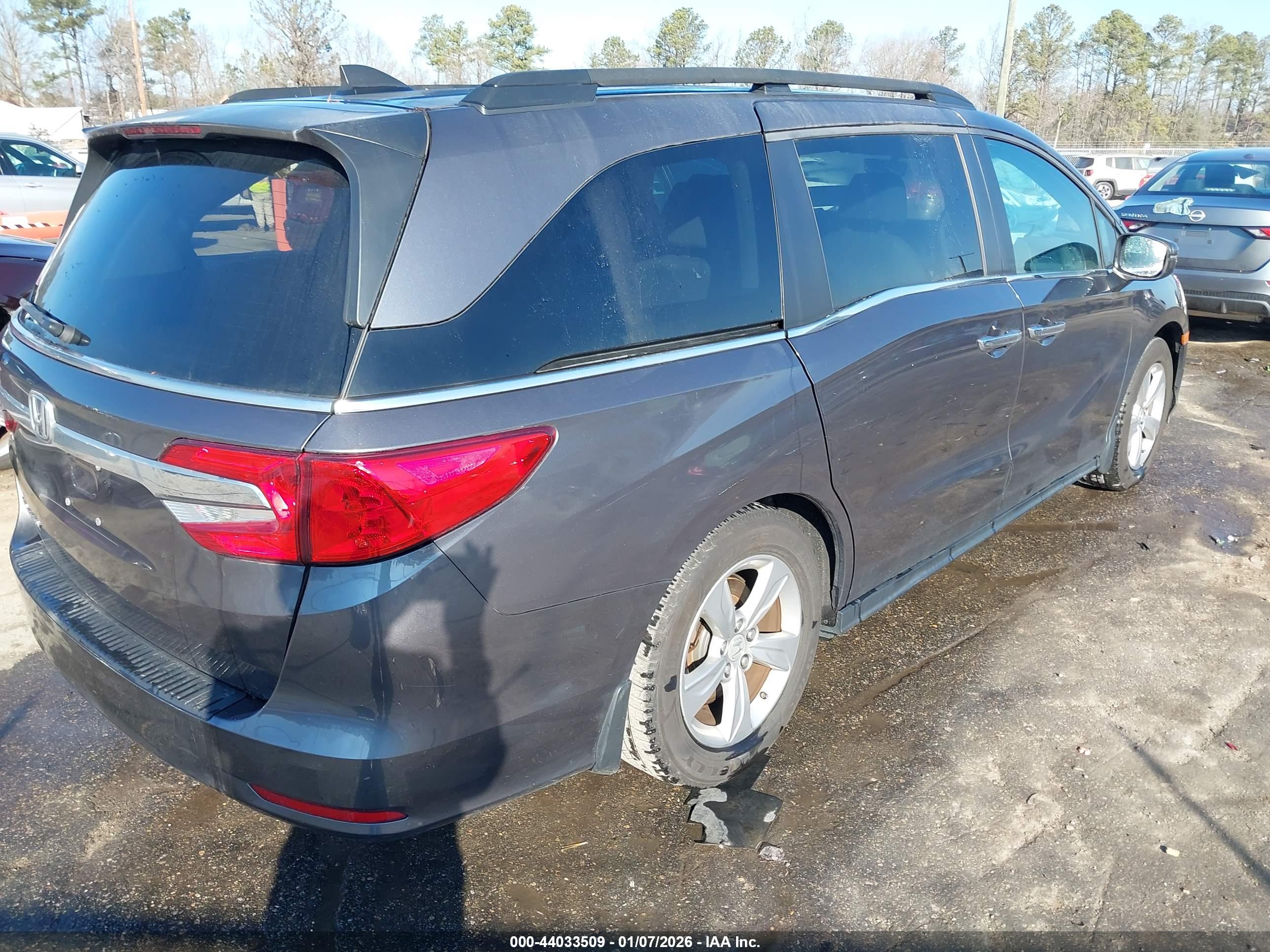 HONDA ODYSSEY image 4