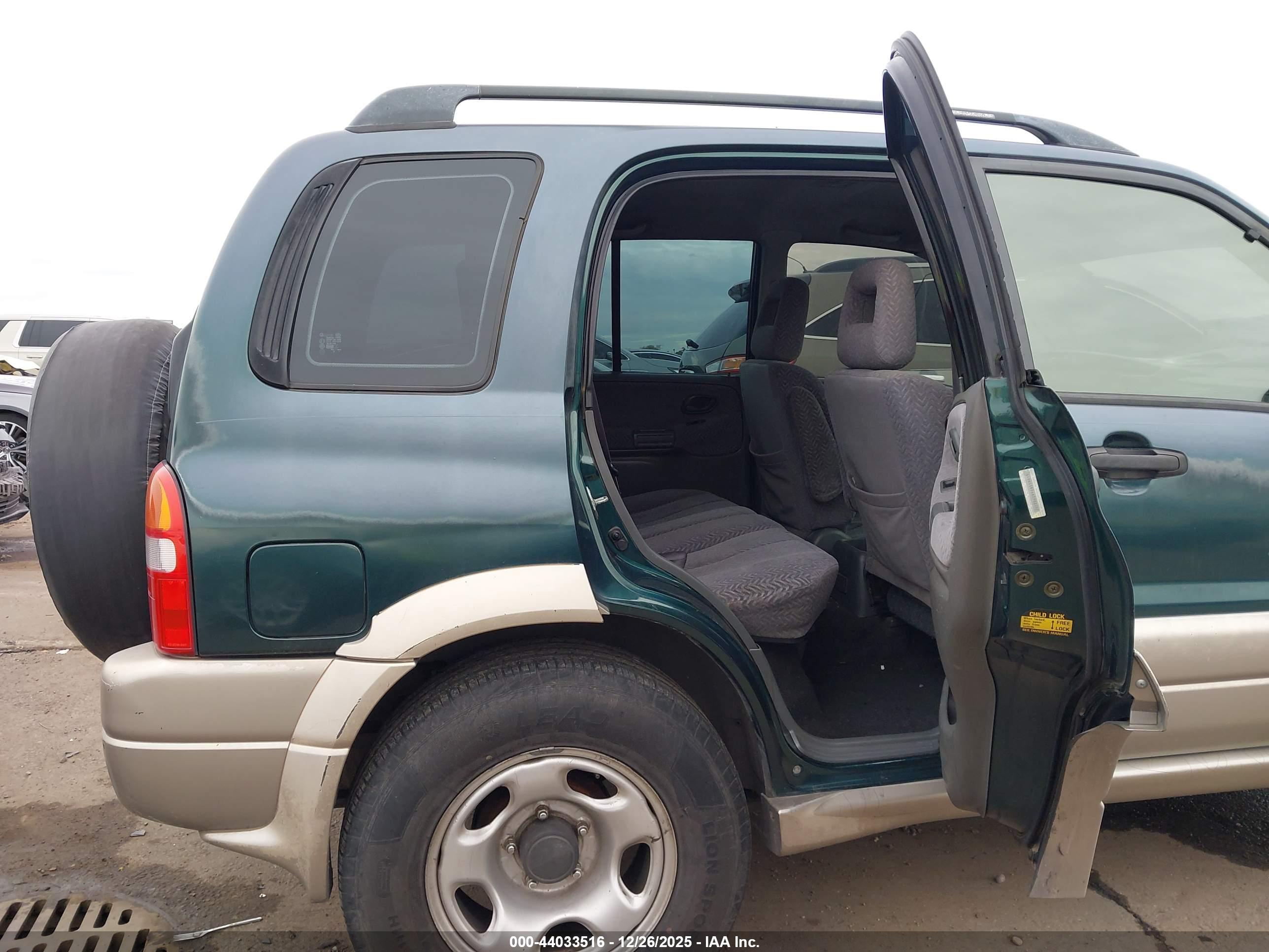 SUZUKI GRAND image 8