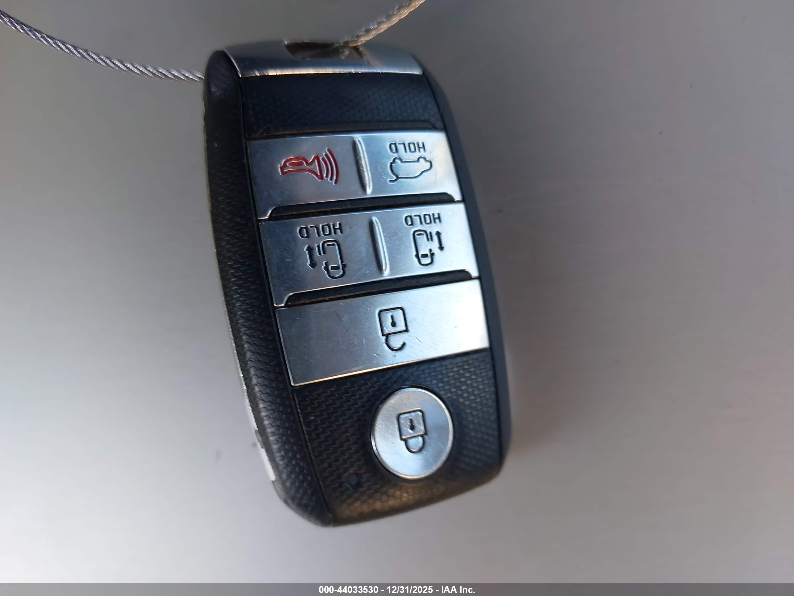 KIA SEDONA image 11