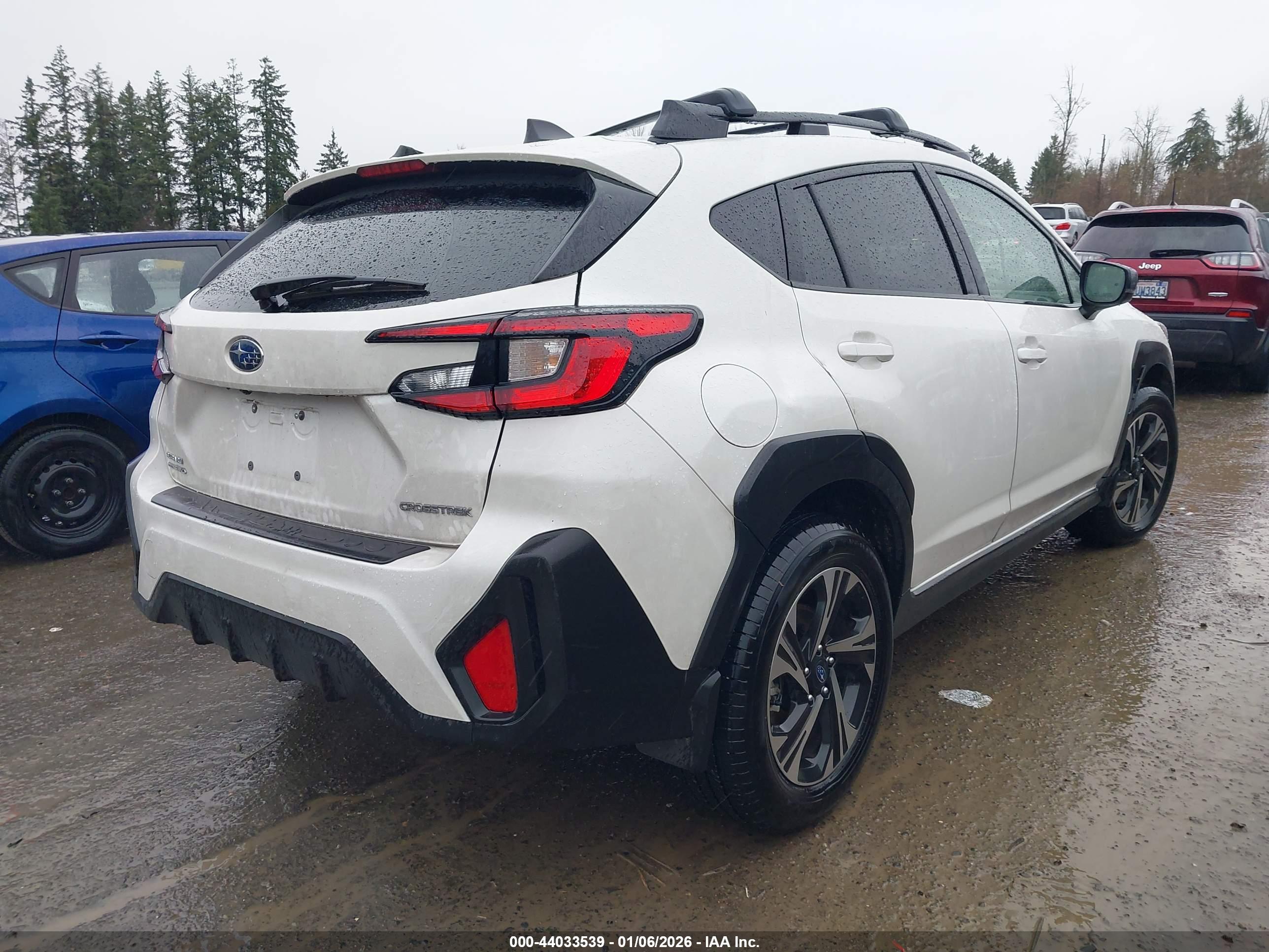 SUBARU CROSSTREK image 4