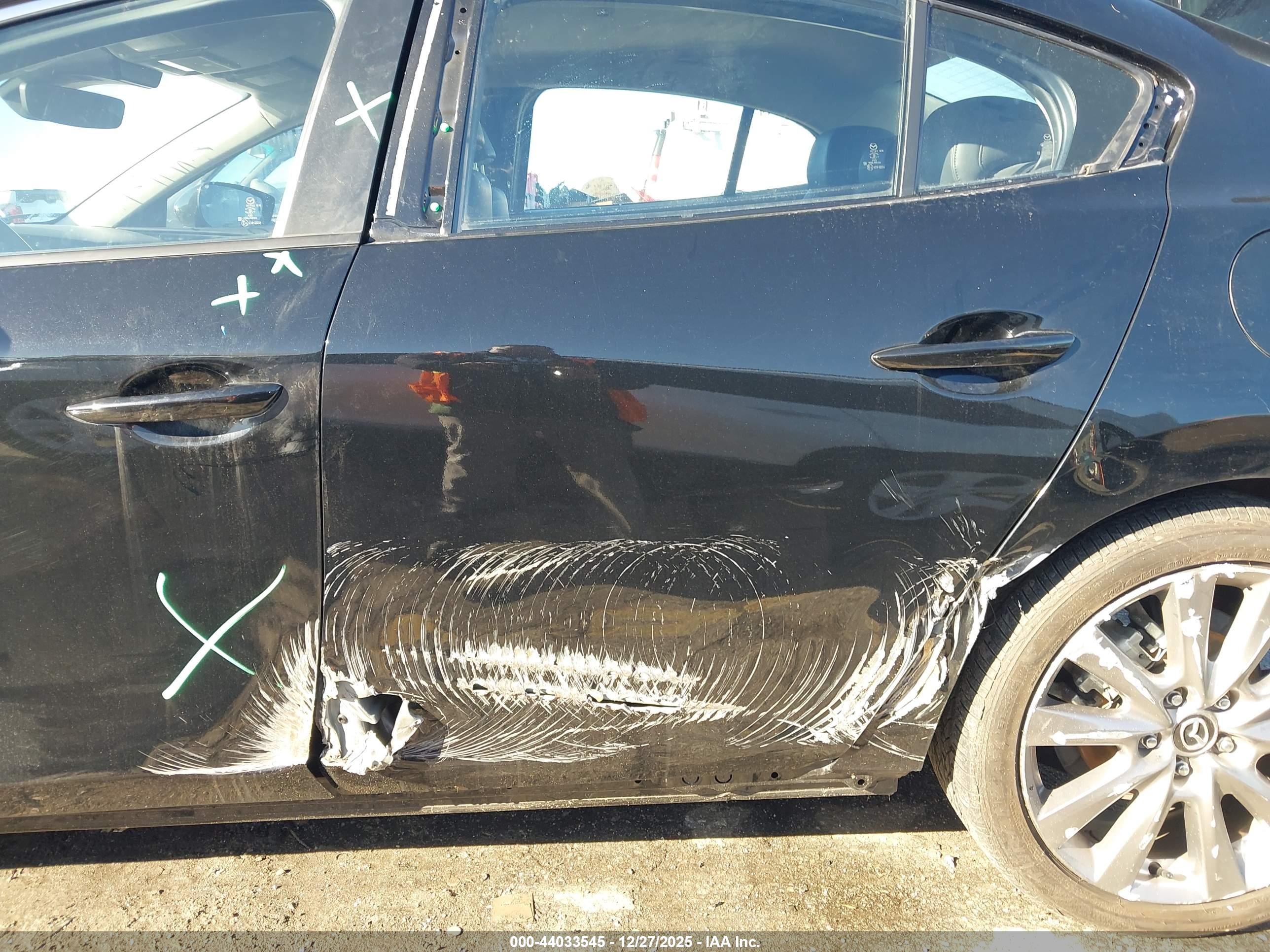 MAZDA MAZDA3 image 6