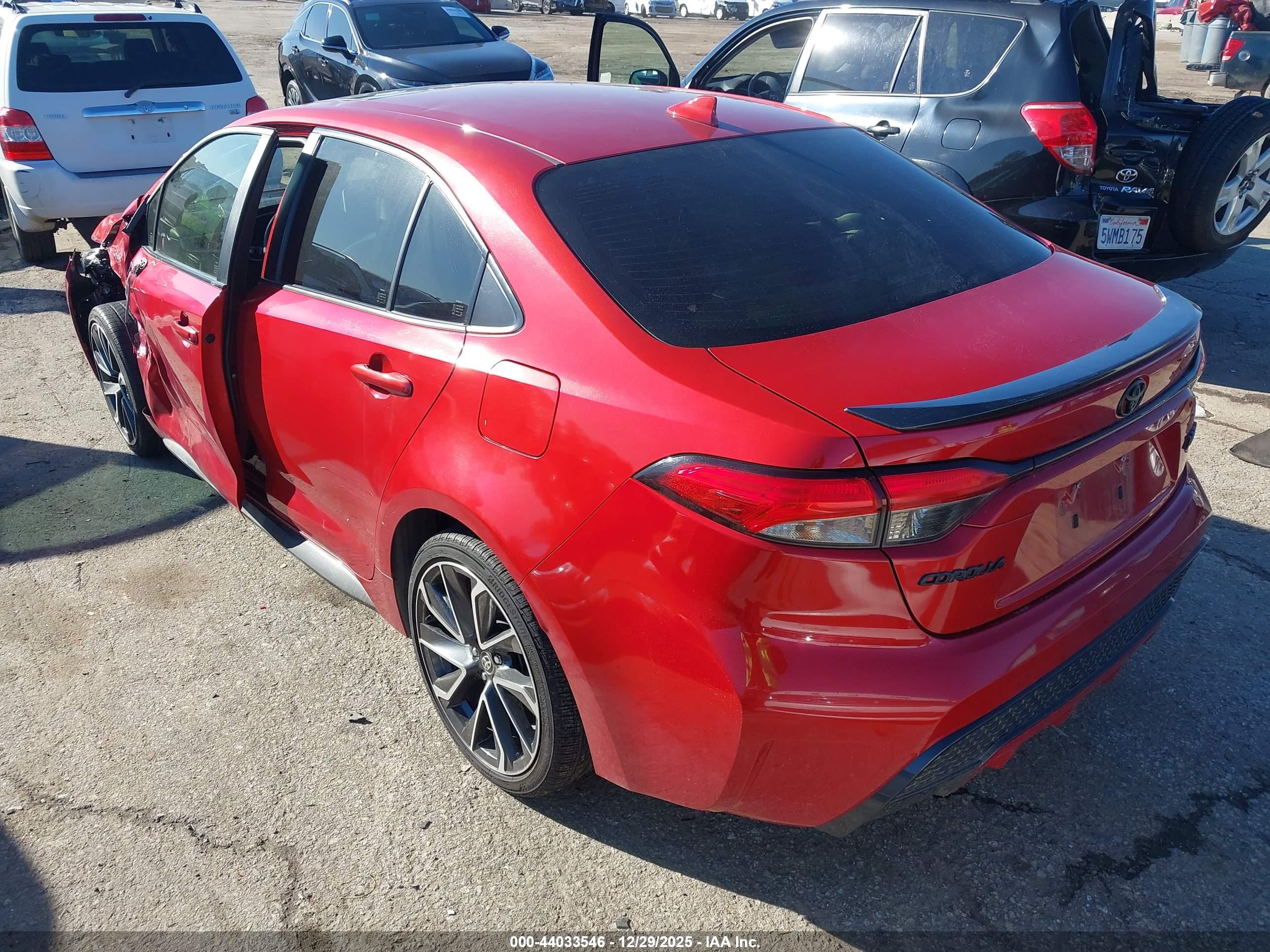 TOYOTA COROLLA image 3