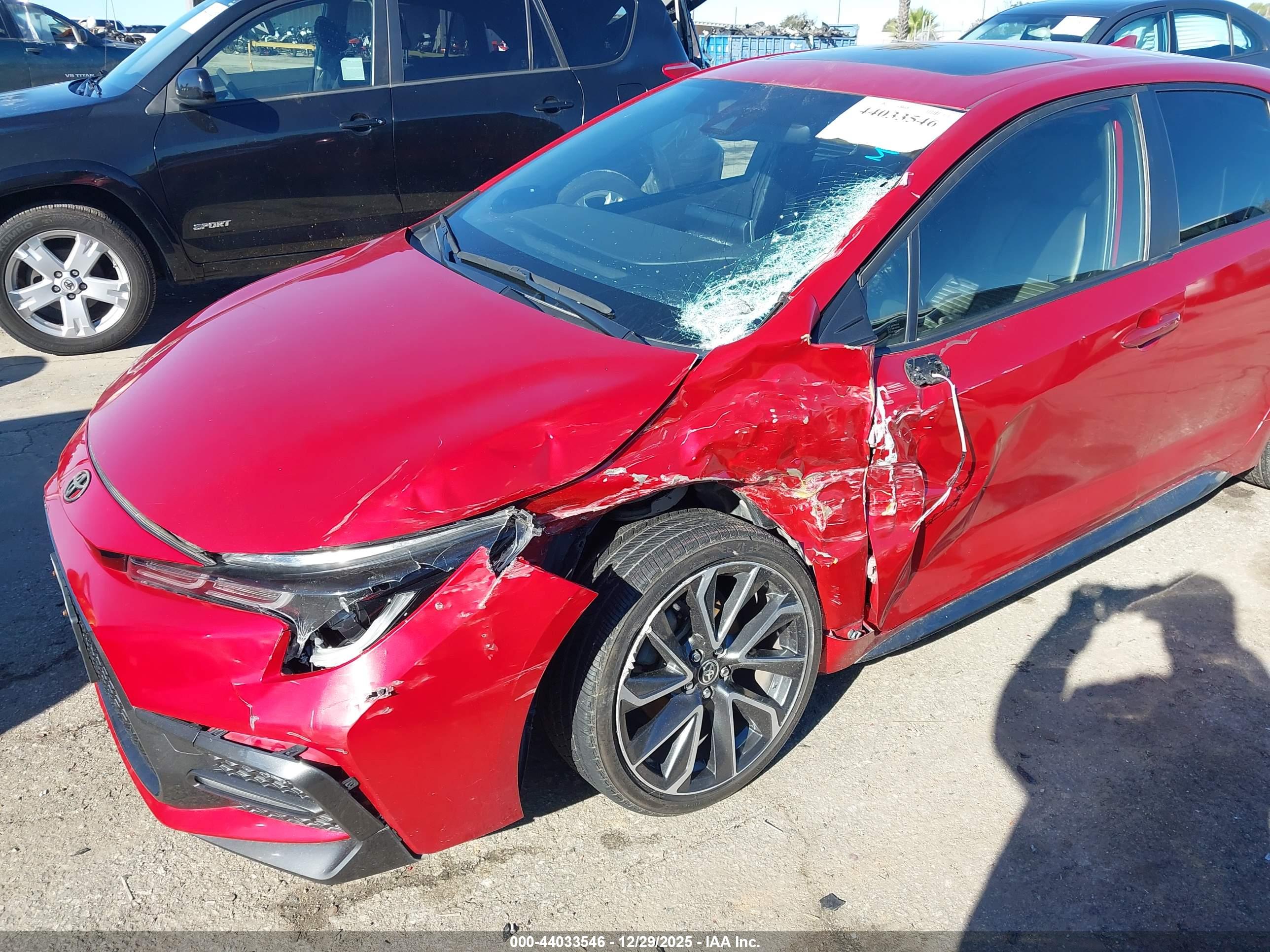 TOYOTA COROLLA image 6