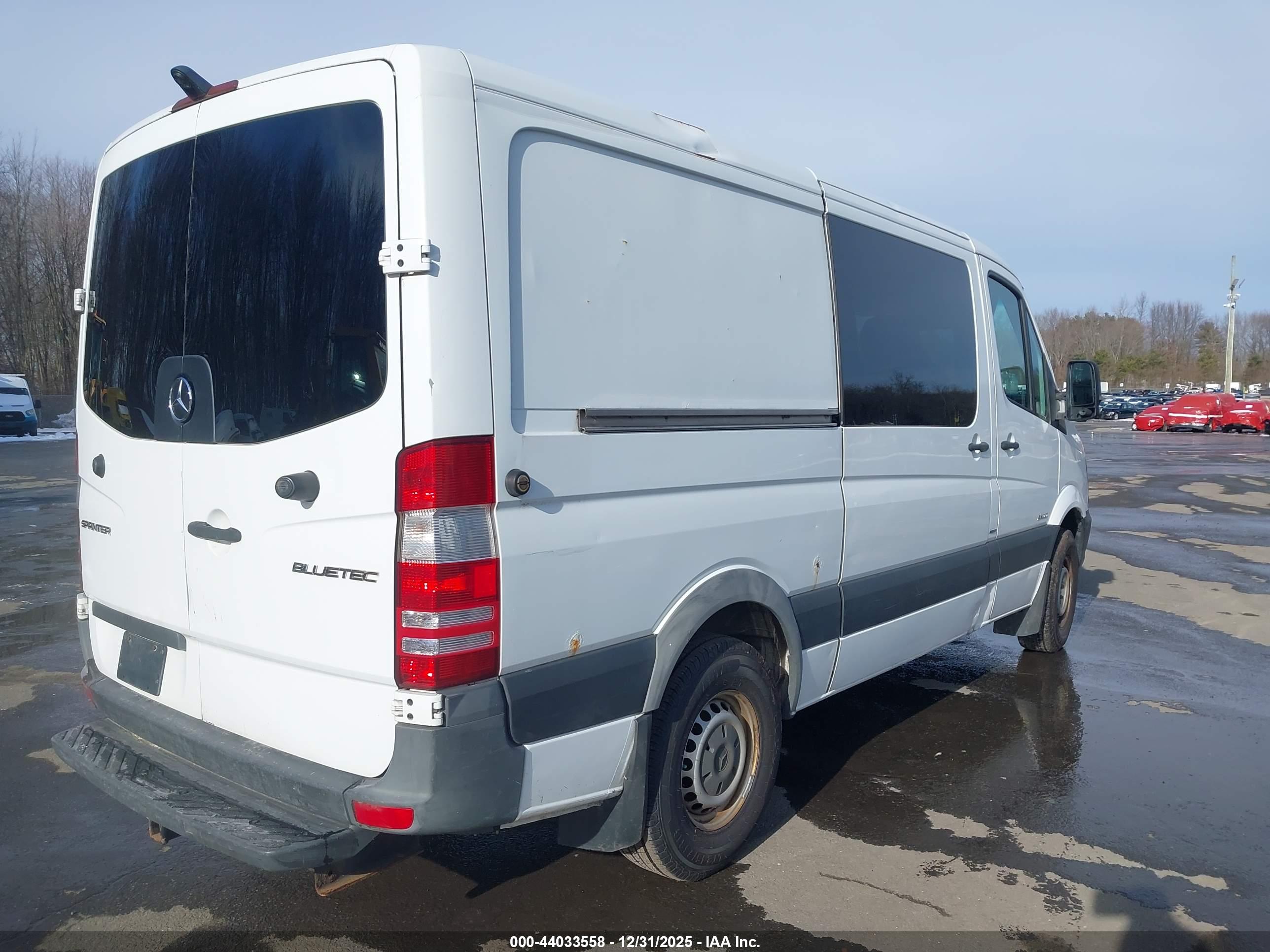 MERCEDES-BENZ SPRINTER image 4