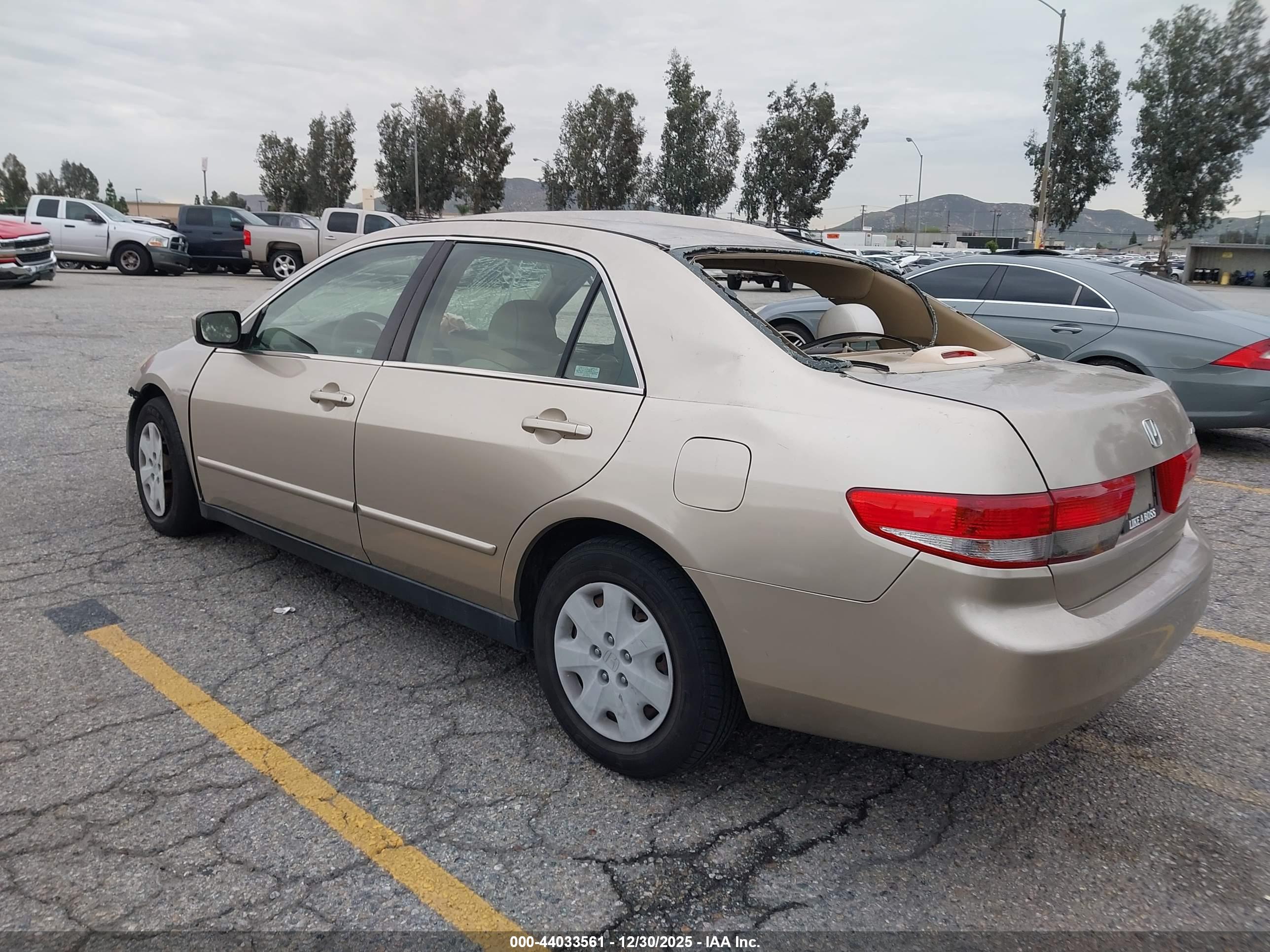 HONDA ACCORD image 3