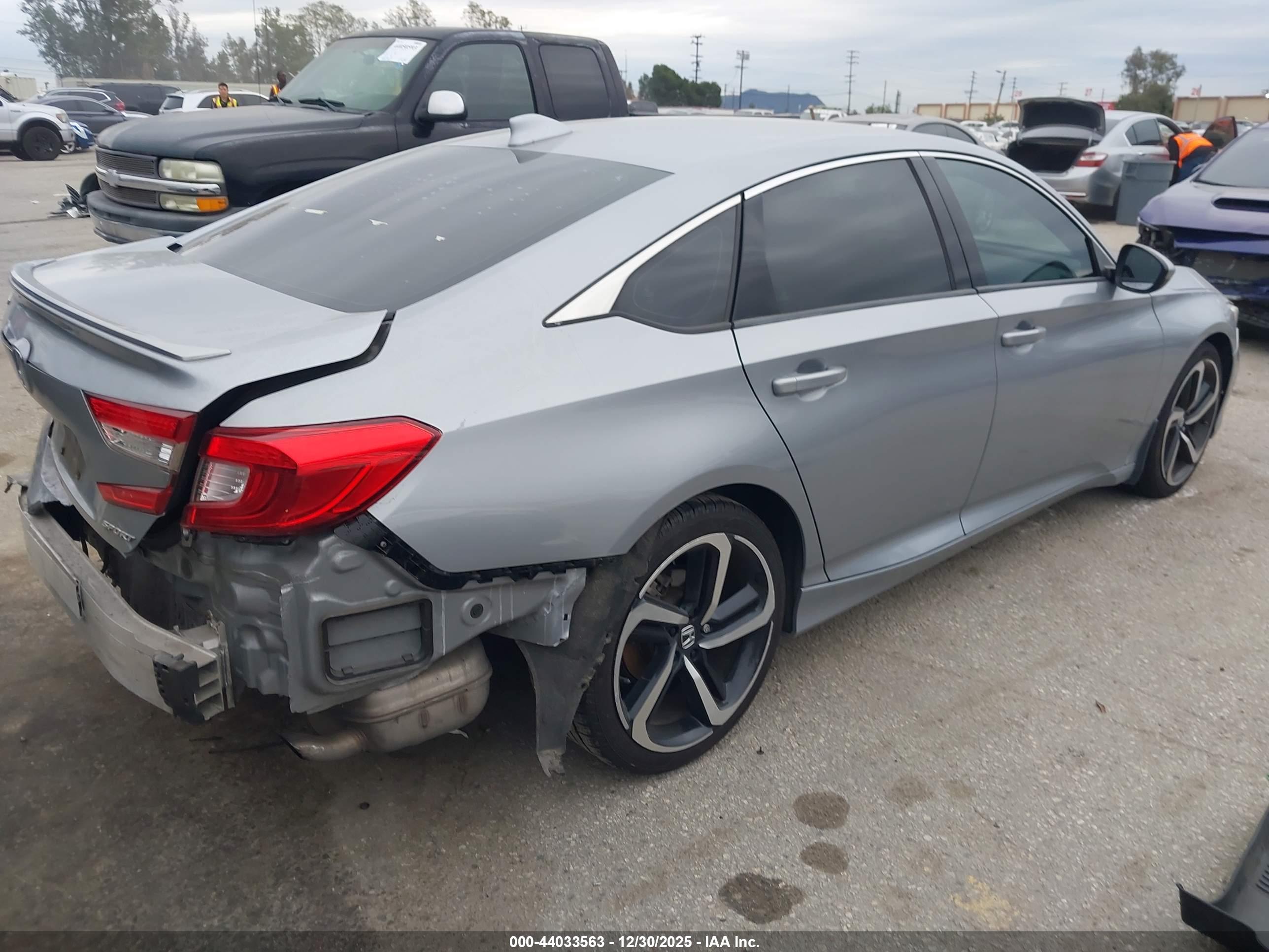 HONDA ACCORD image 4