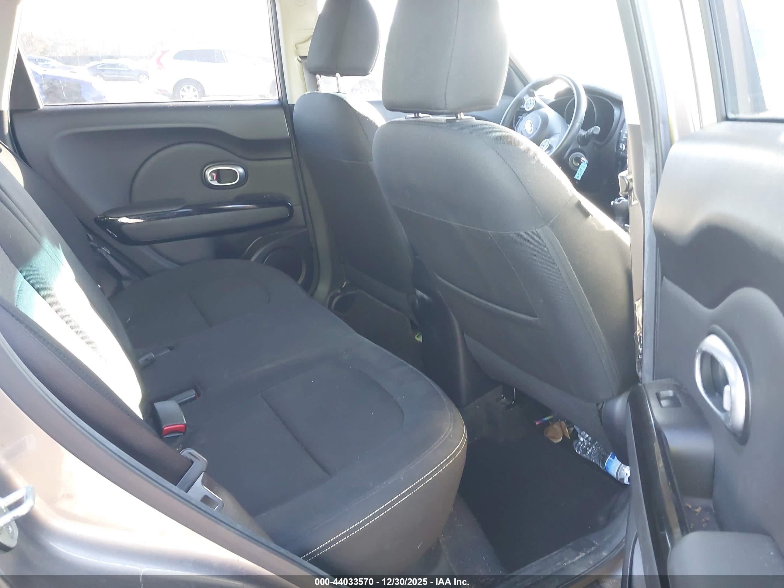 KIA SOUL image 8