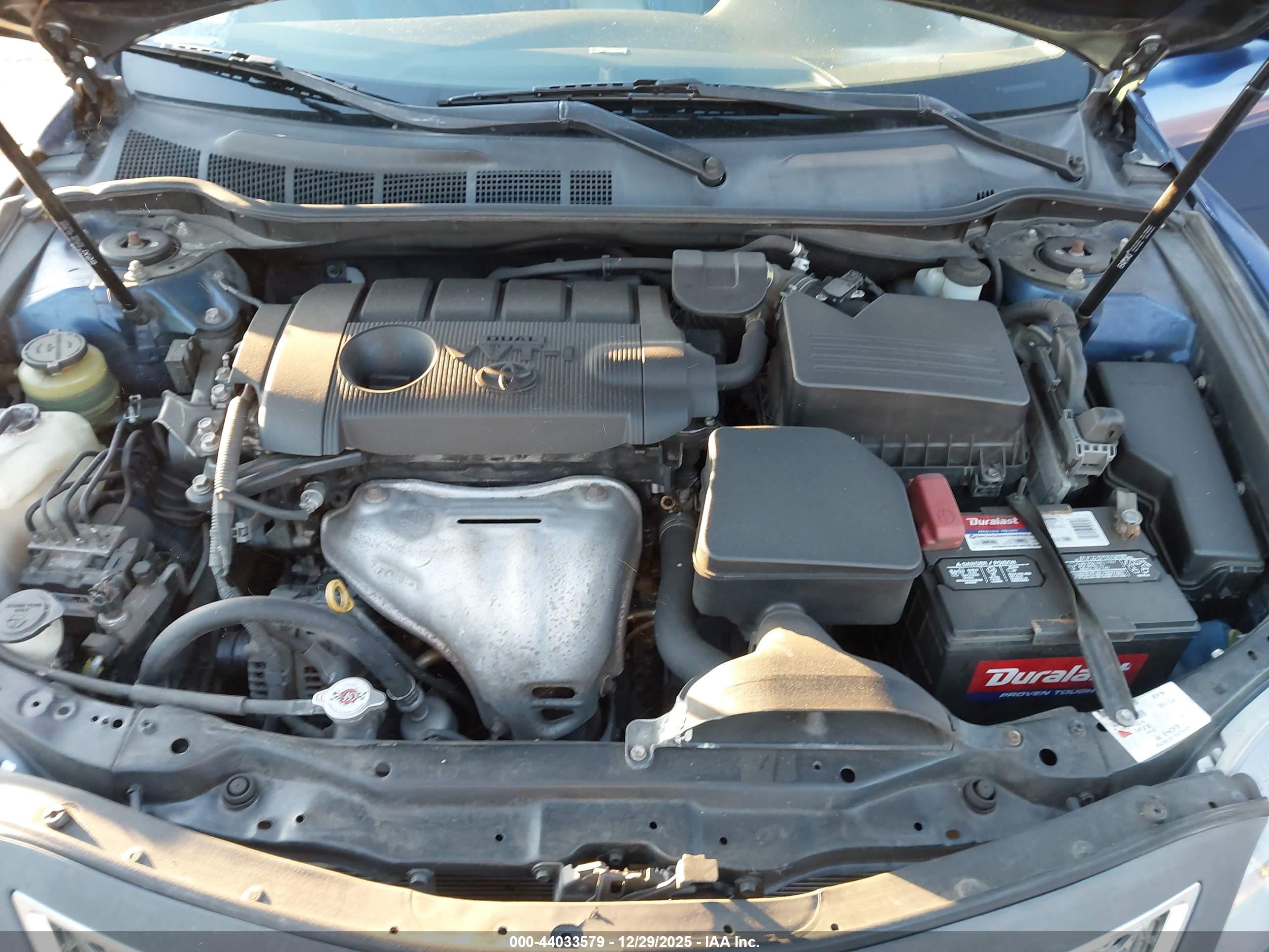 TOYOTA CAMRY image 10