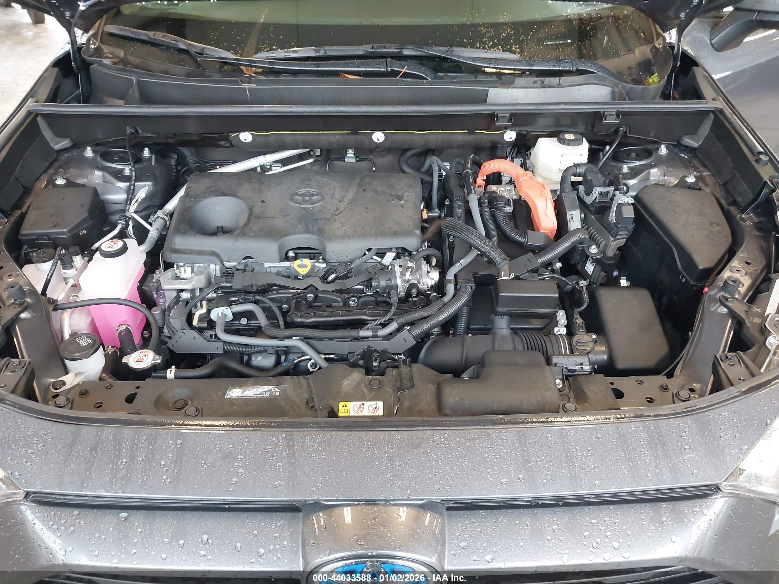 TOYOTA RAV4 image 10