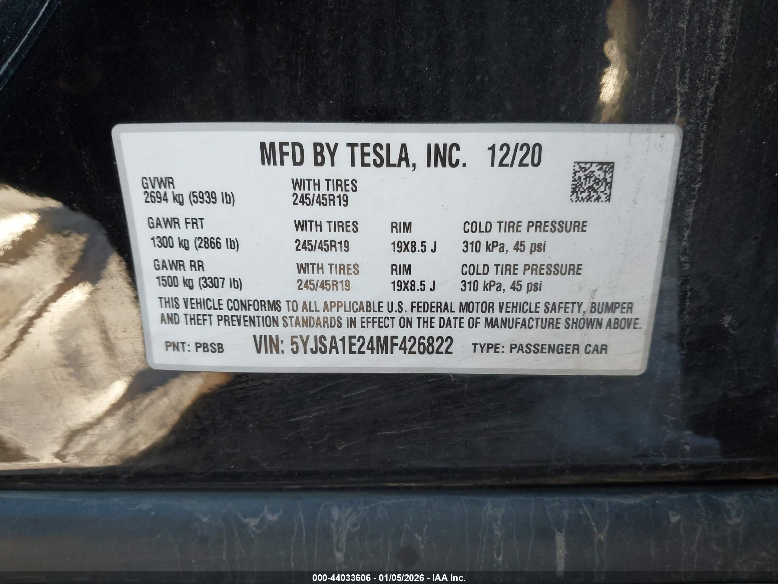 TESLA MODEL image 9