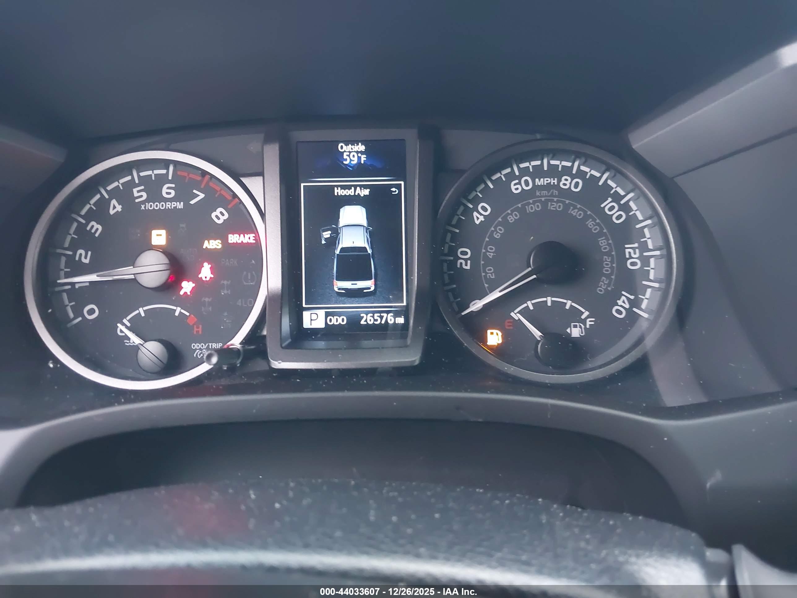 TOYOTA TACOMA image 7