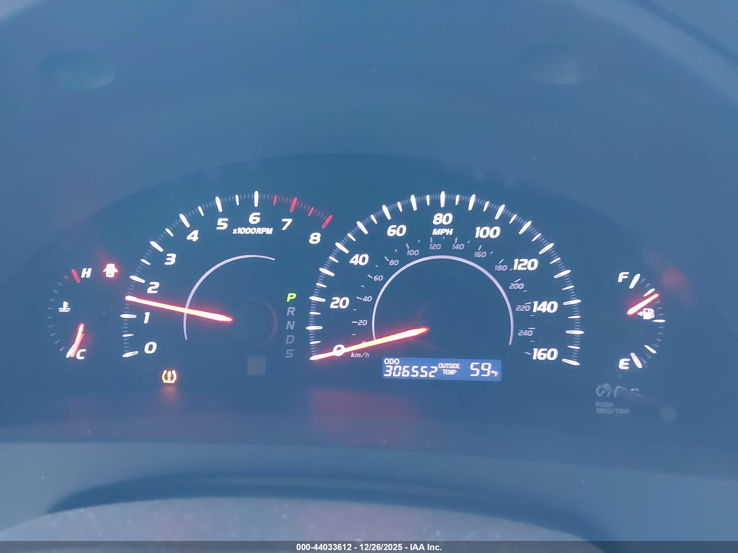 TOYOTA CAMRY image 7