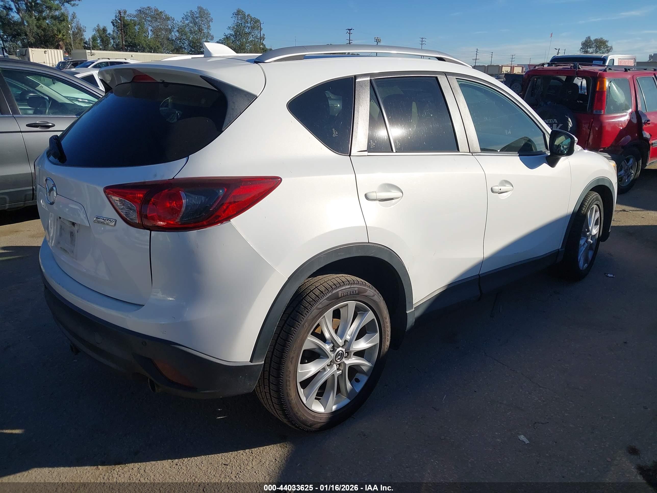 MAZDA CX-5 image 4