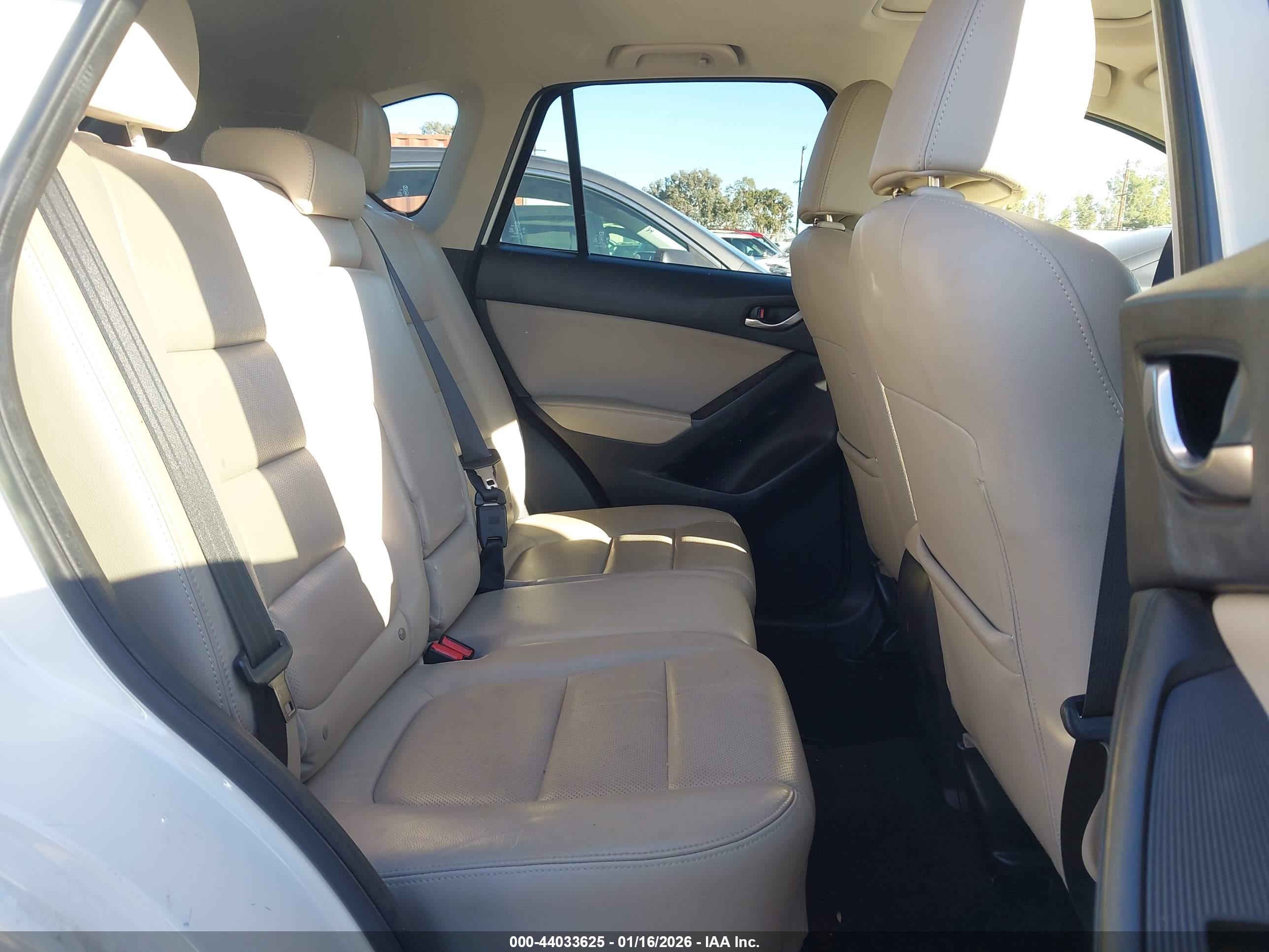 MAZDA CX-5 image 8