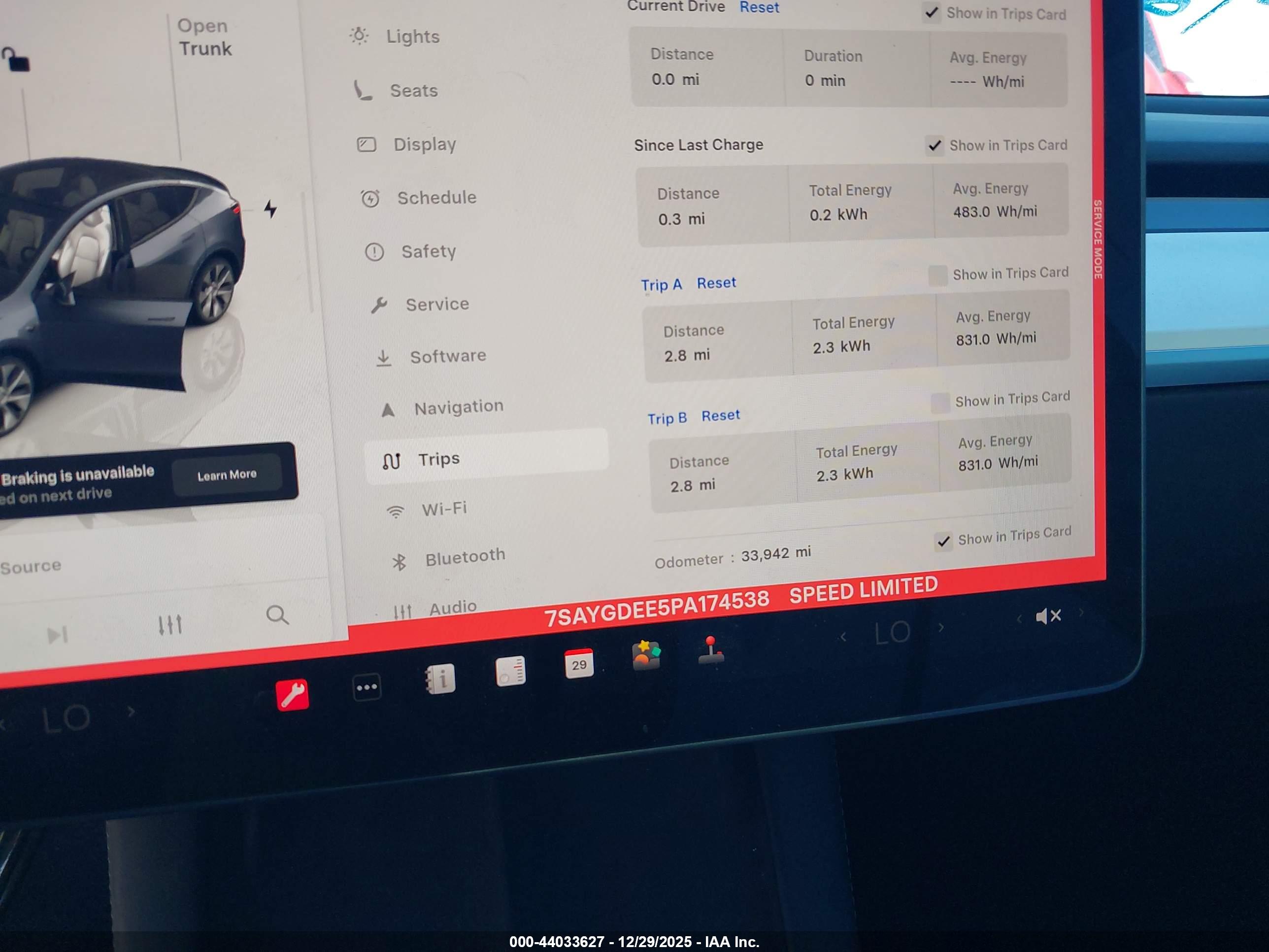 TESLA MODEL image 7
