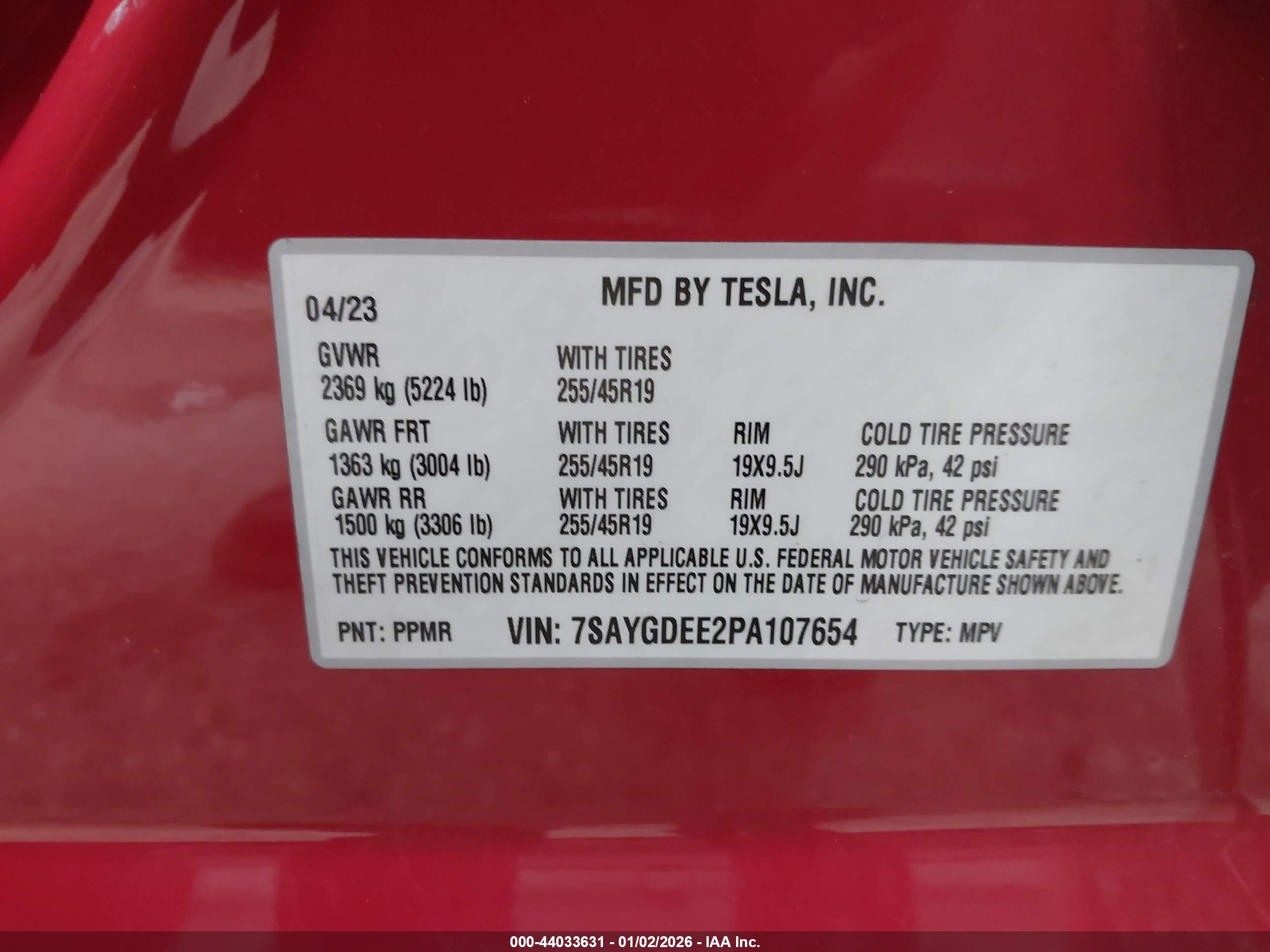 TESLA MODEL image 9