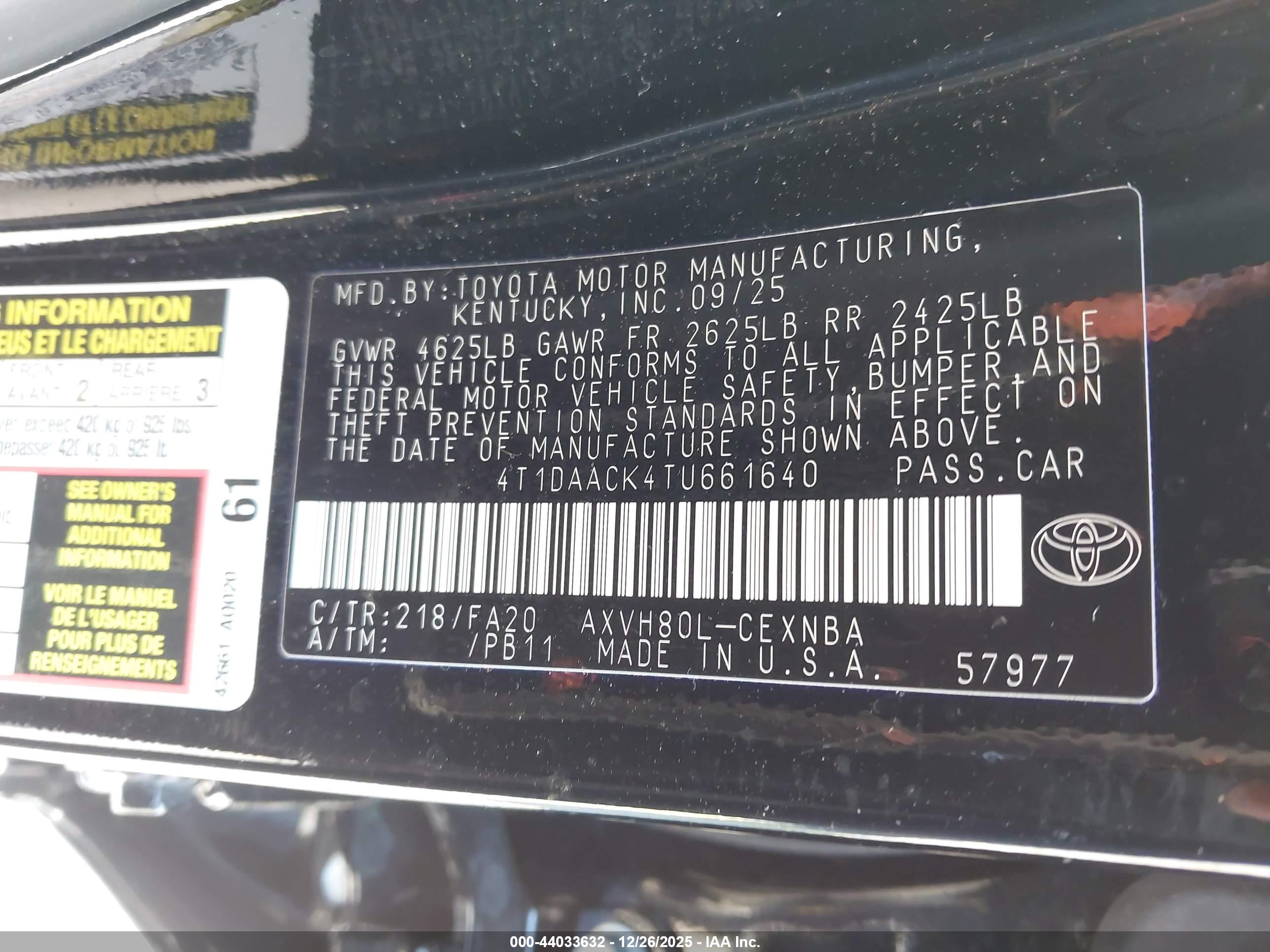 TOYOTA CAMRY image 9