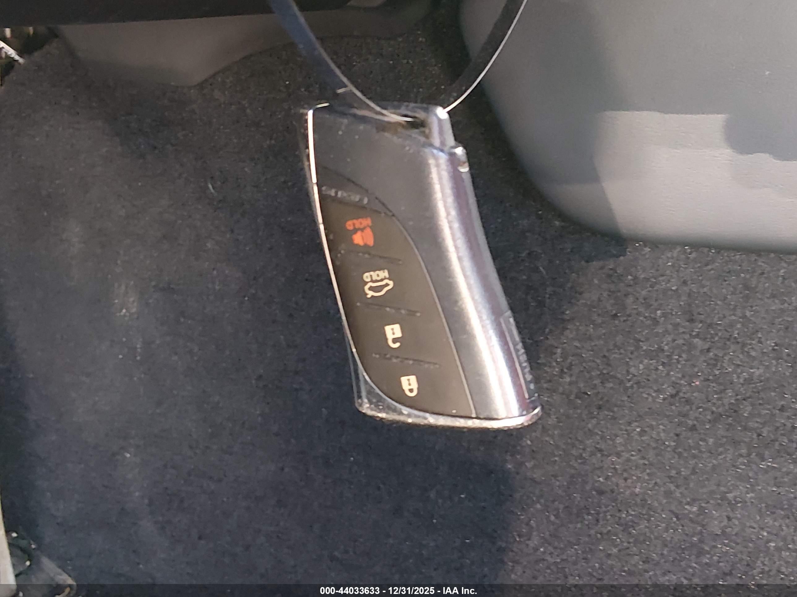 LEXUS ES image 11