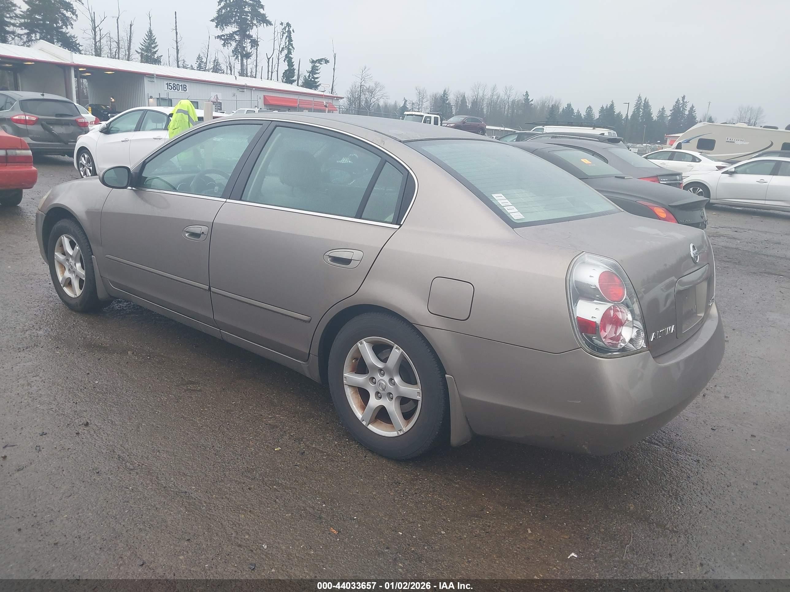 NISSAN ALTIMA image 3