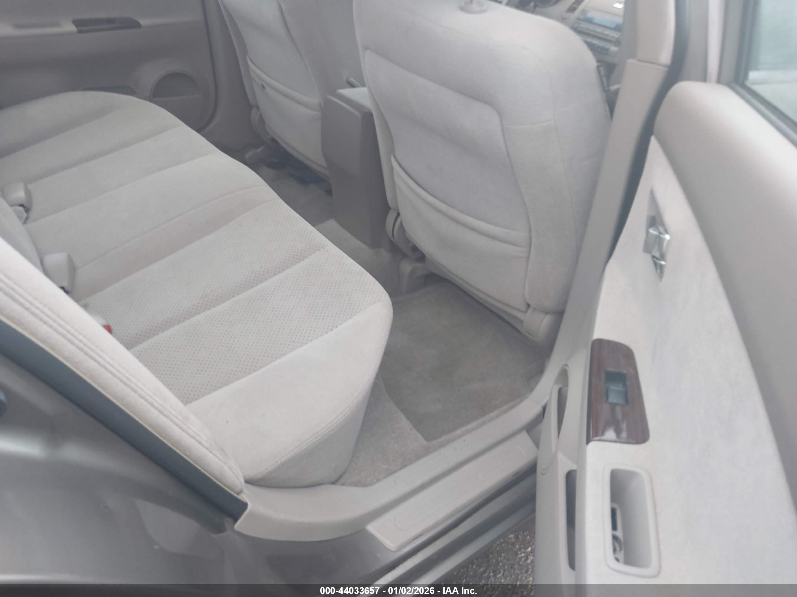 NISSAN ALTIMA image 8