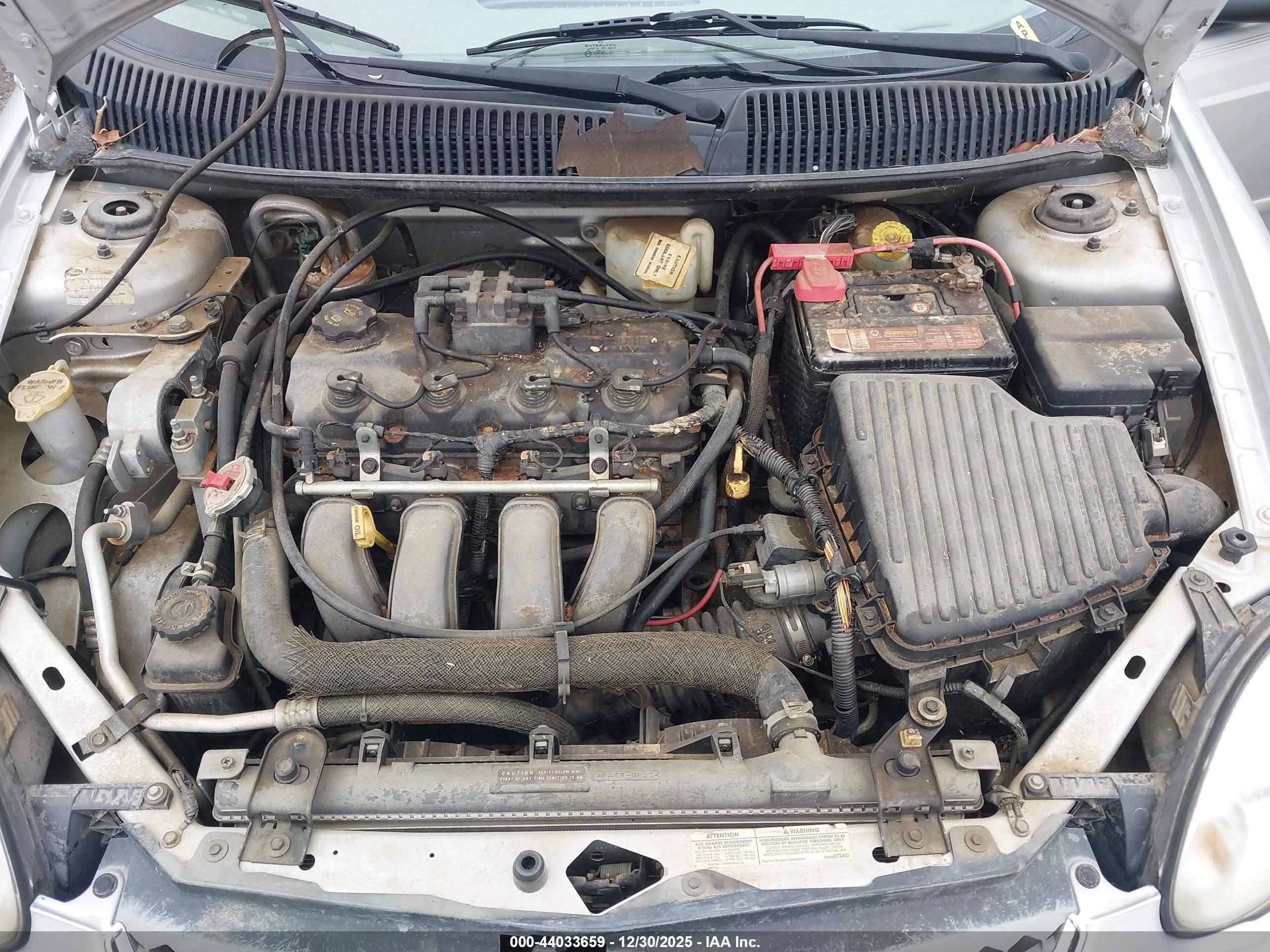 DODGE NEON image 10