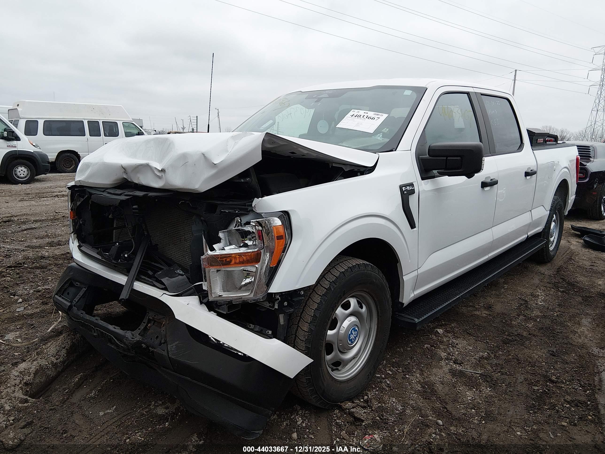 FORD F-150 image 2