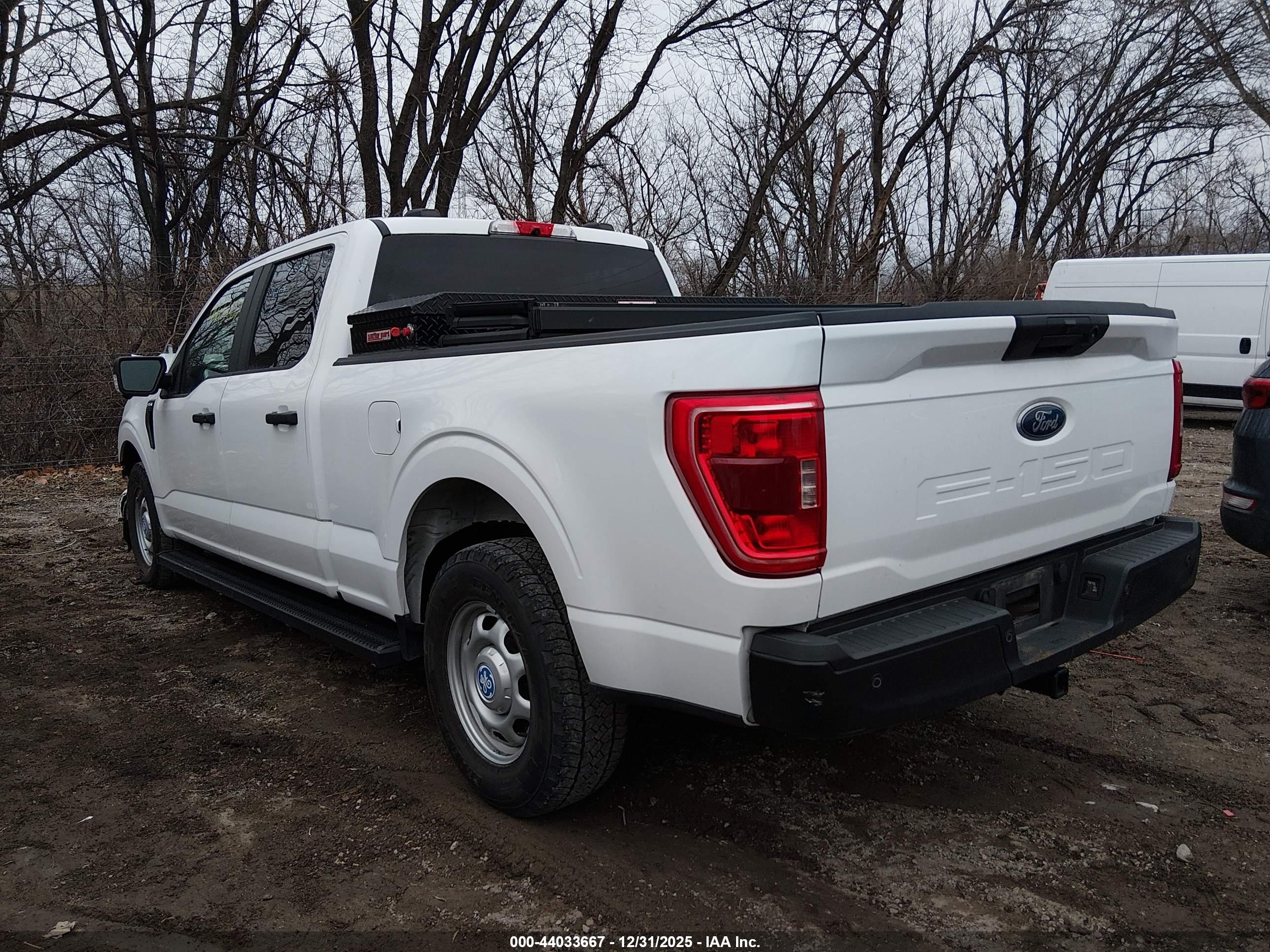 FORD F-150 image 3