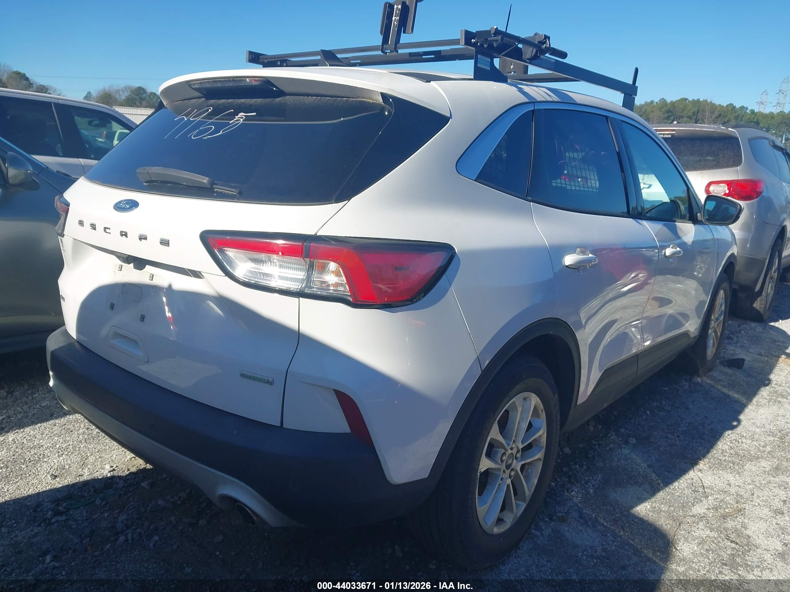 FORD ESCAPE image 4