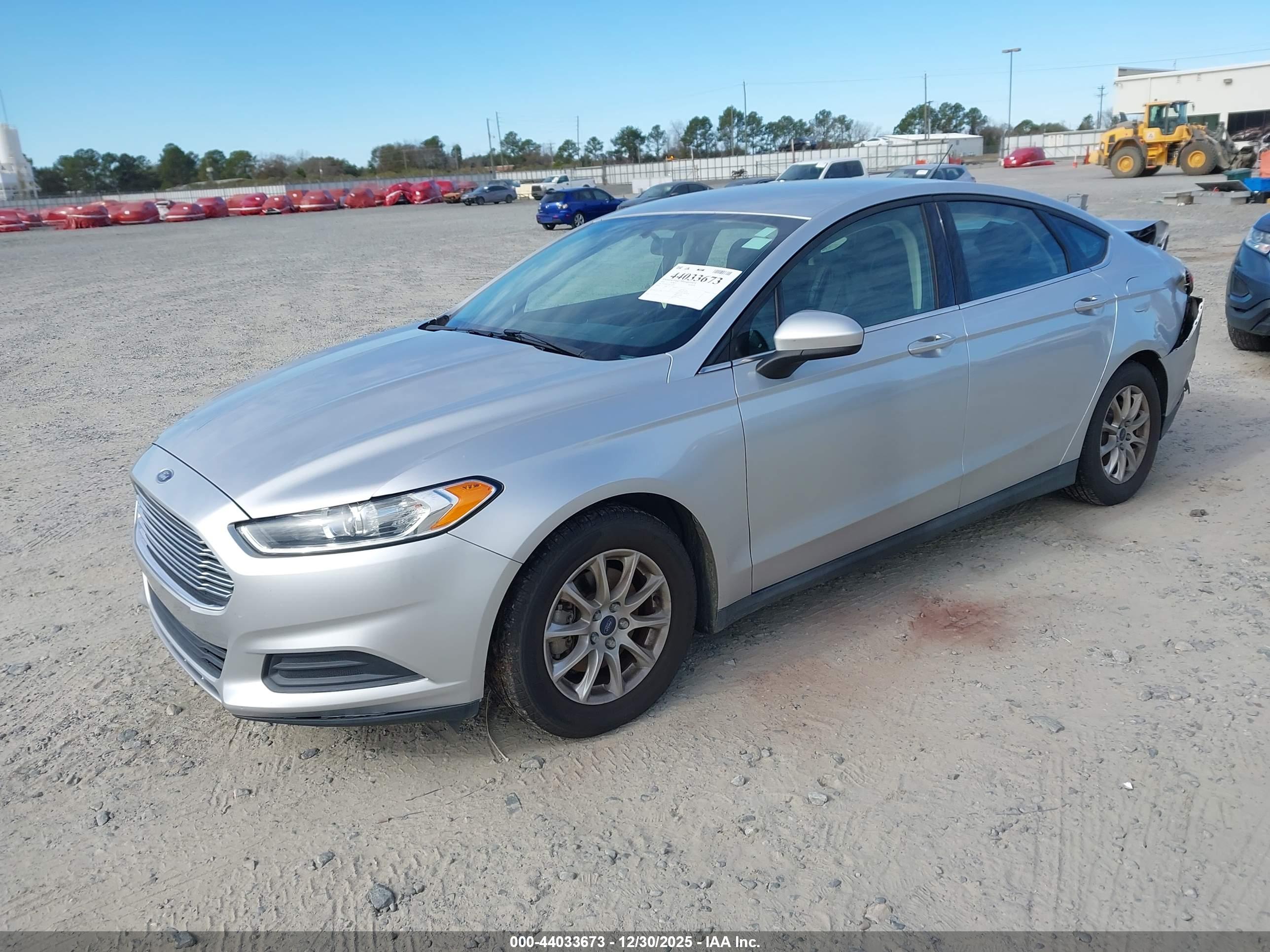 FORD FUSION image 2