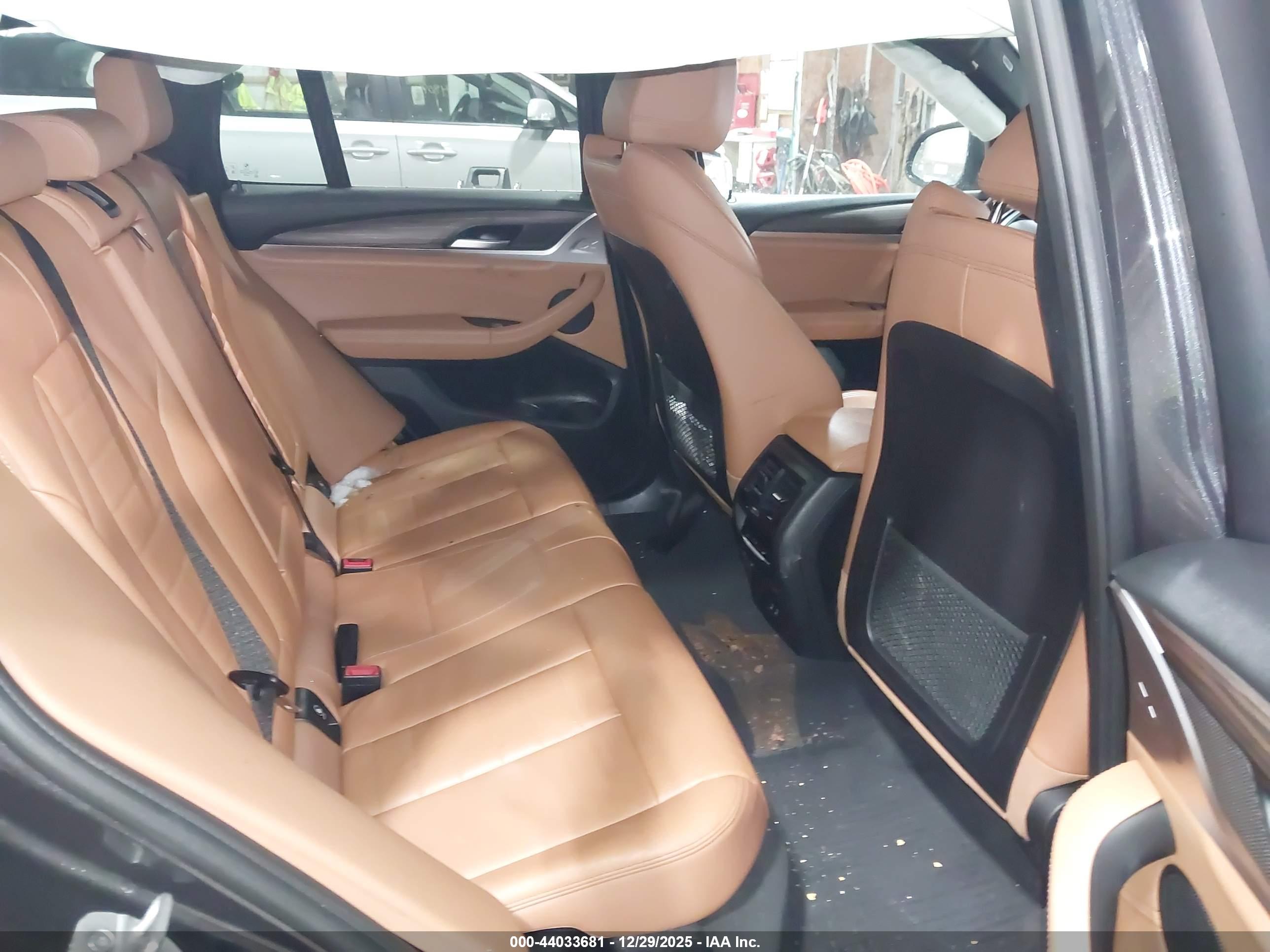 BMW X3 image 8