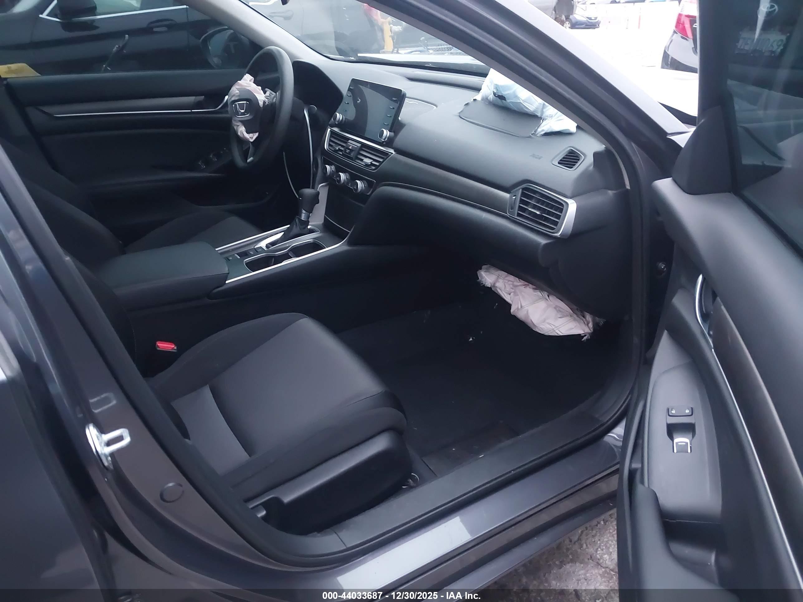 HONDA ACCORD image 5