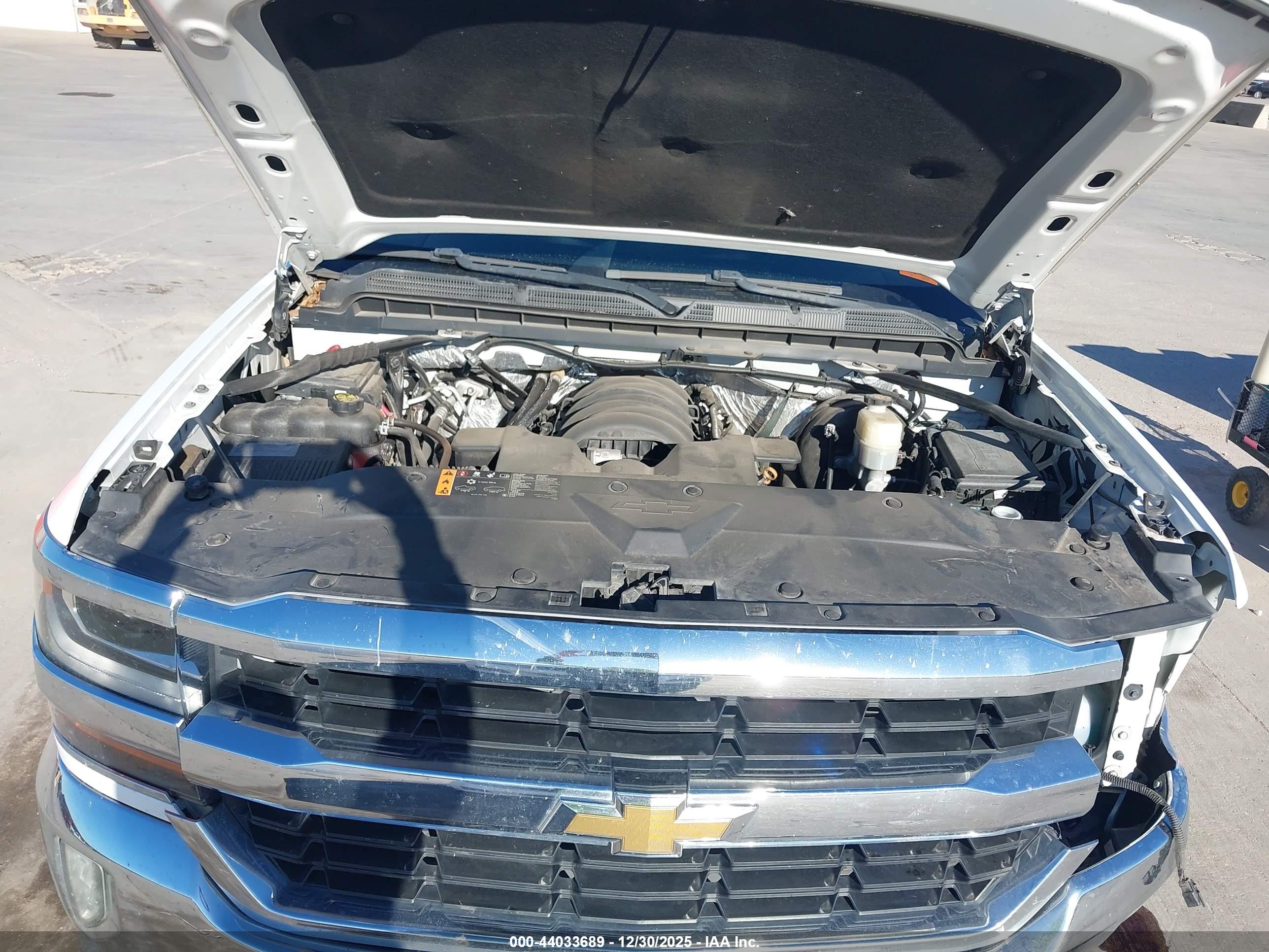CHEVROLET SILVERADO image 10