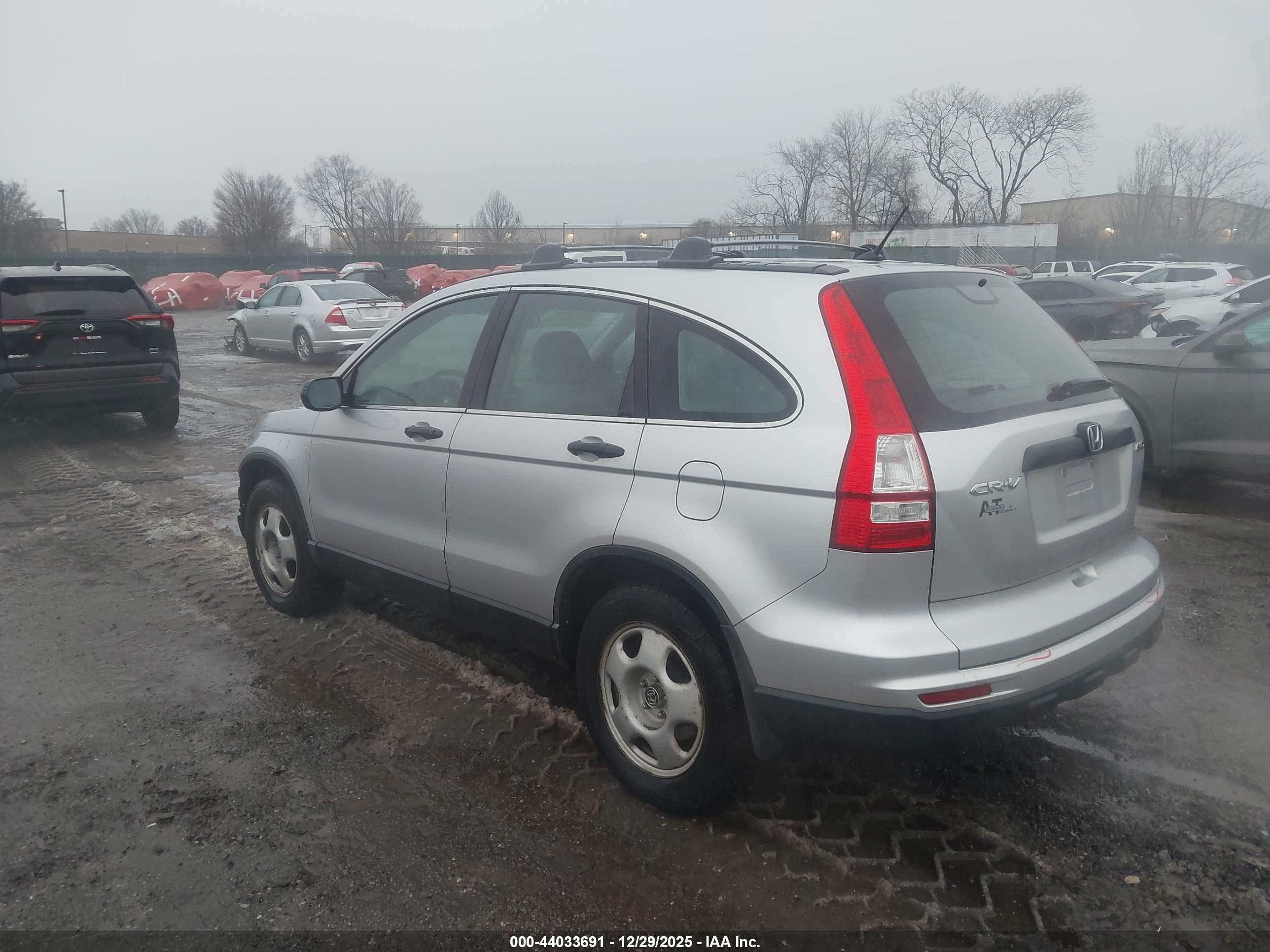 HONDA CR-V image 3