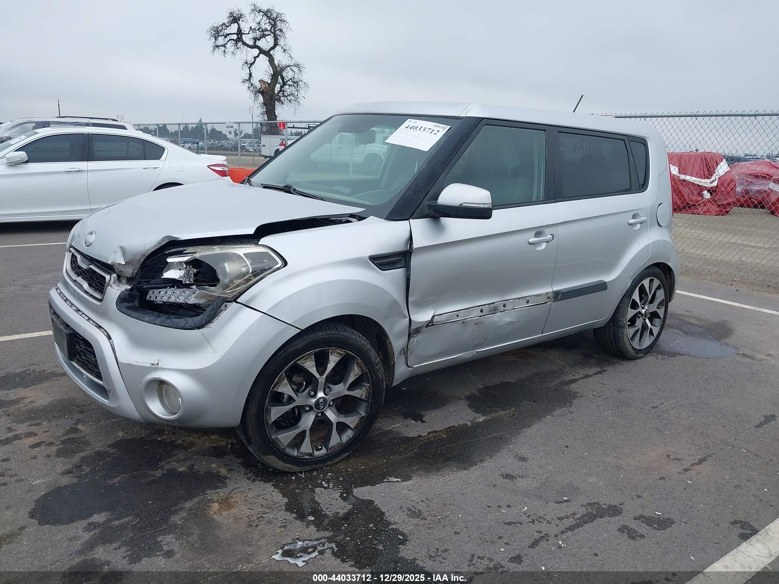 KIA SOUL image 2