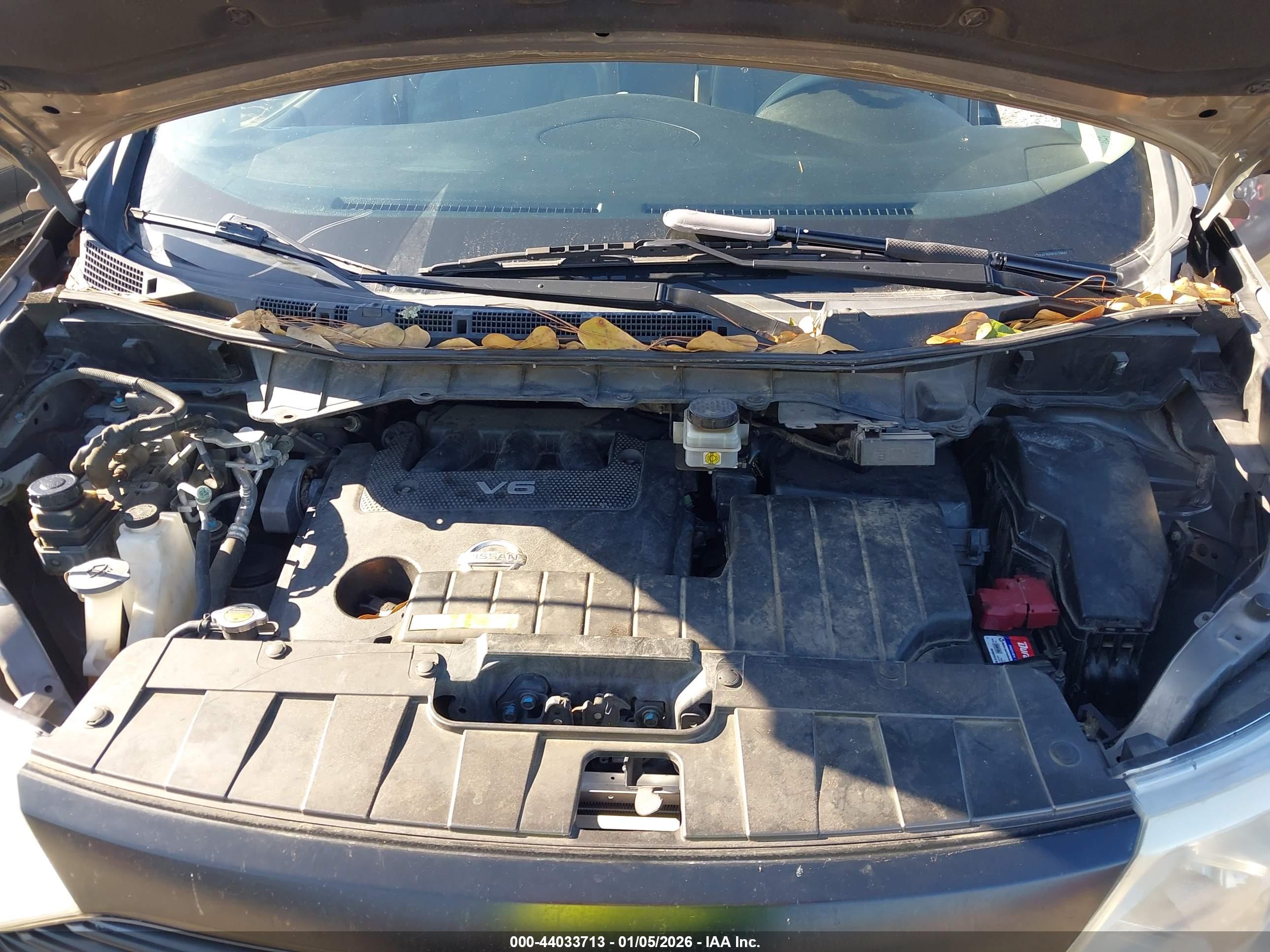 NISSAN QUEST image 10