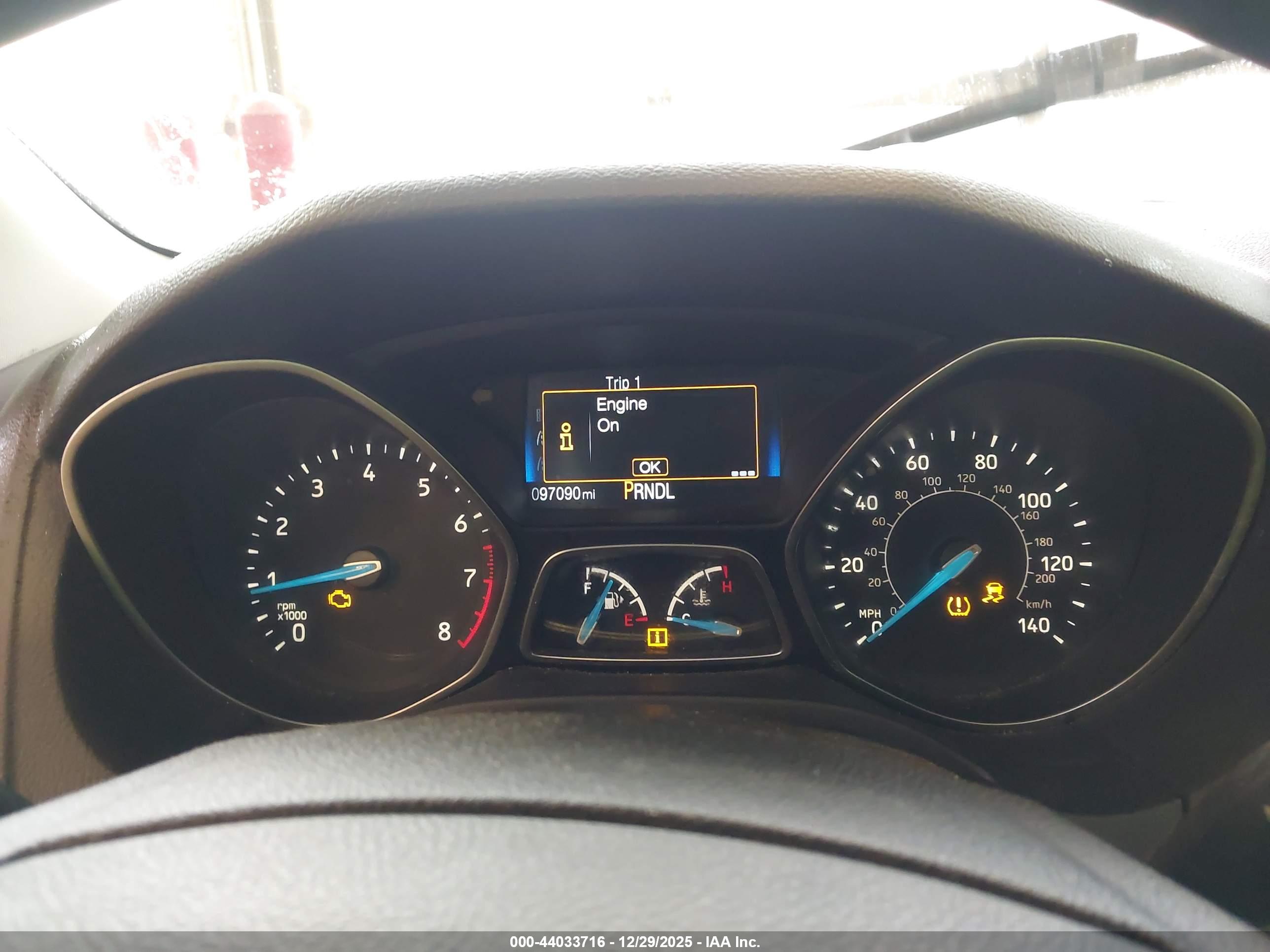FORD FOCUS image 7
