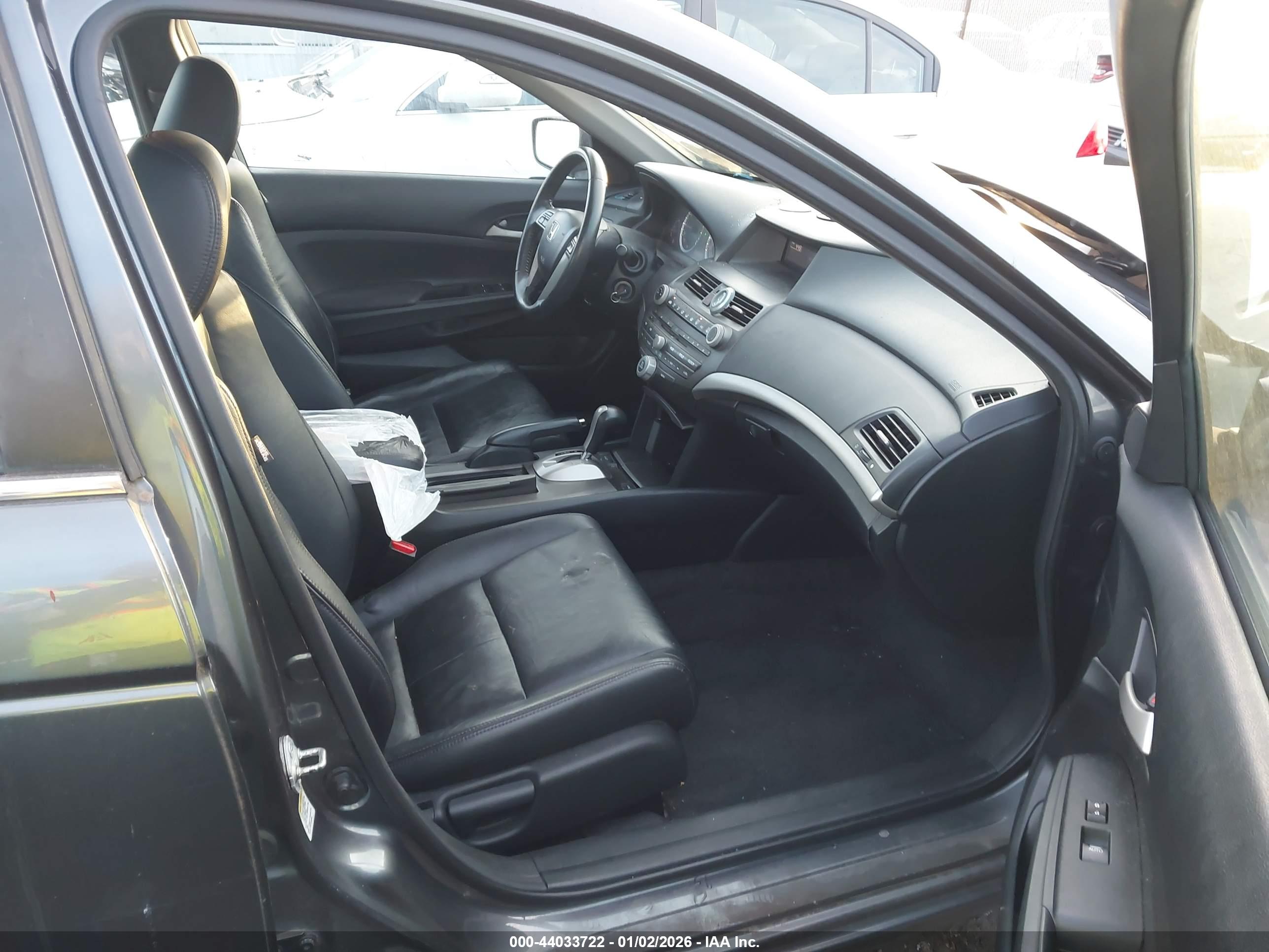 HONDA ACCORD image 5