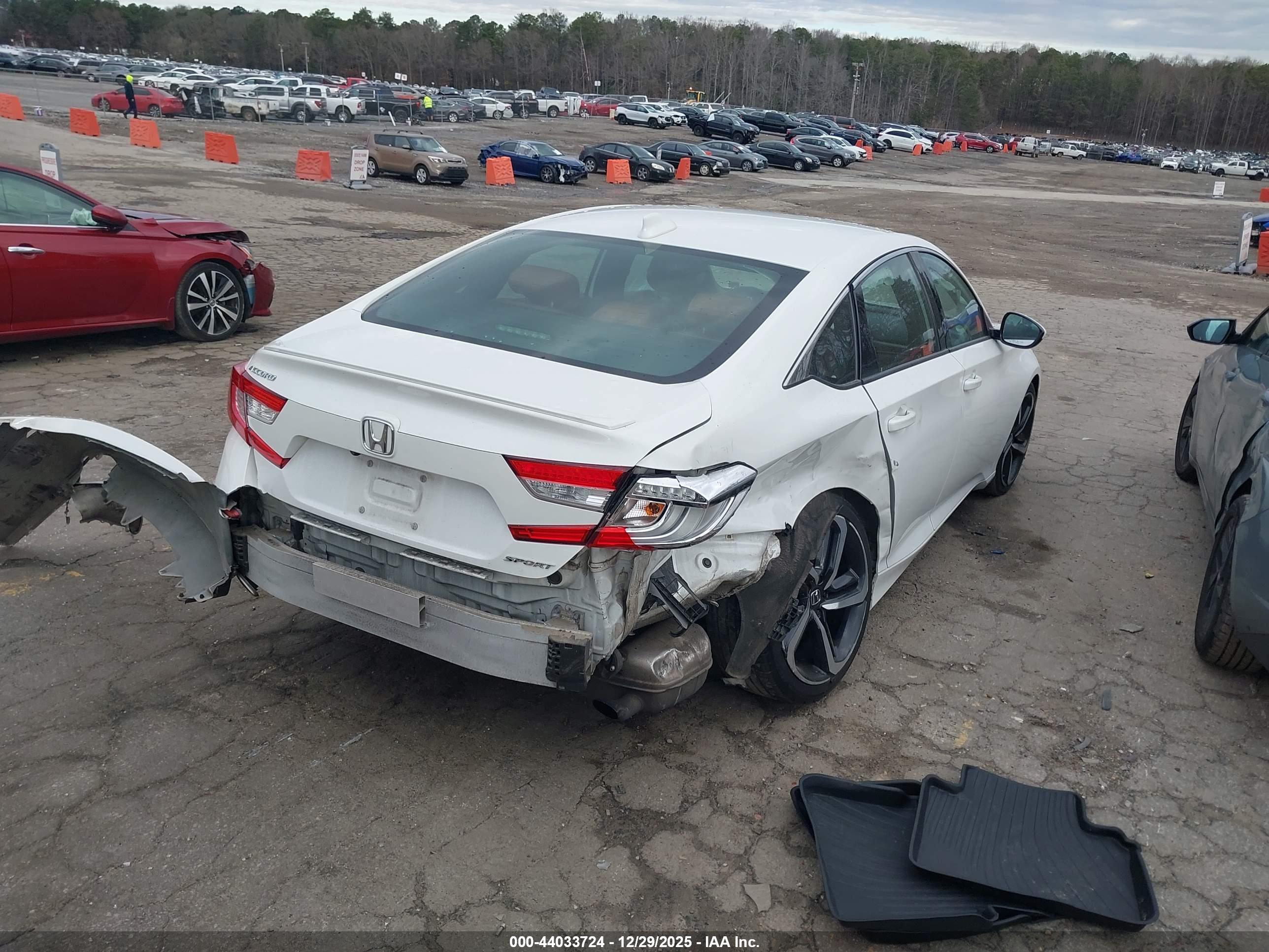 HONDA ACCORD image 4