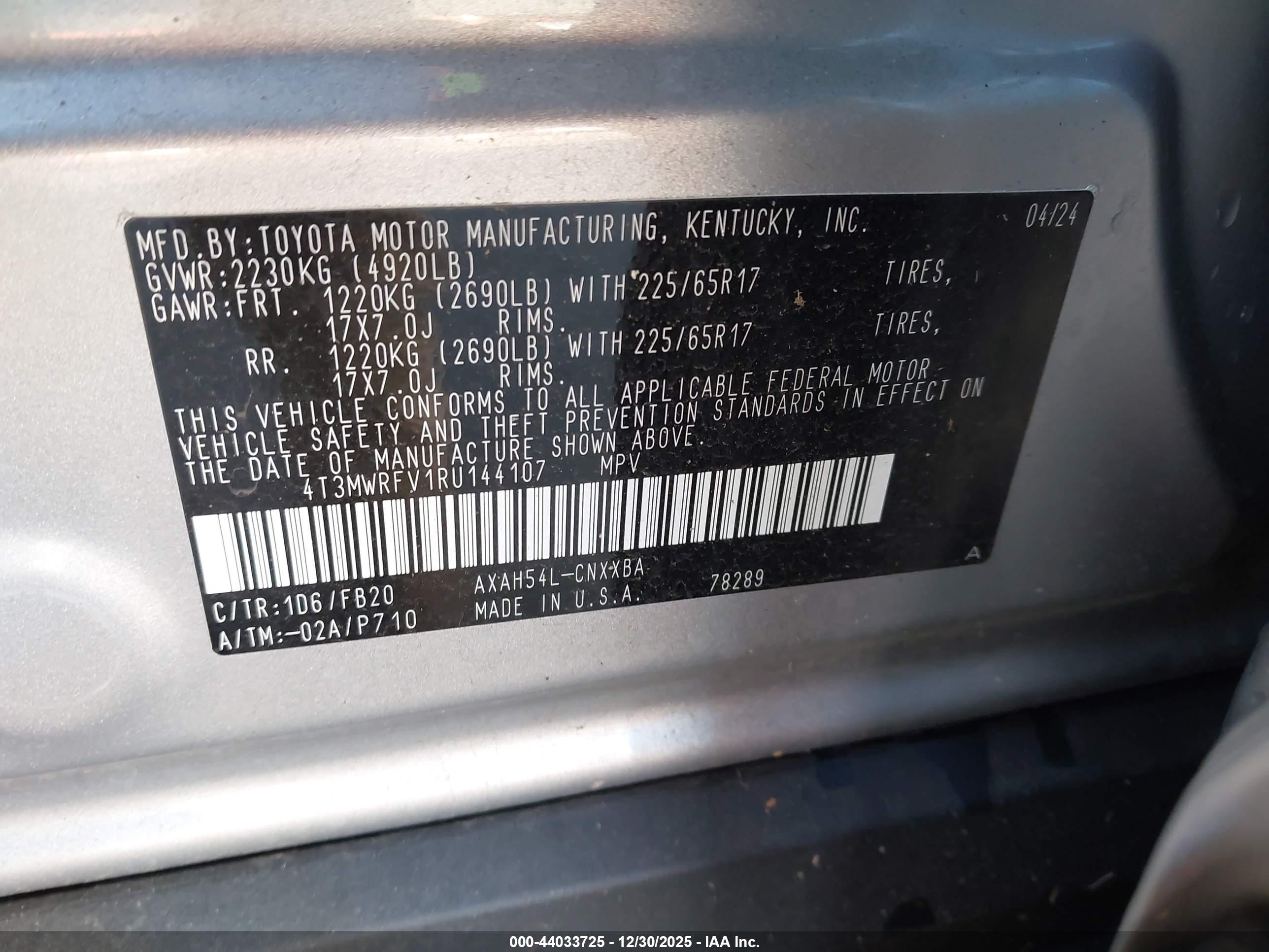 TOYOTA RAV4 image 9