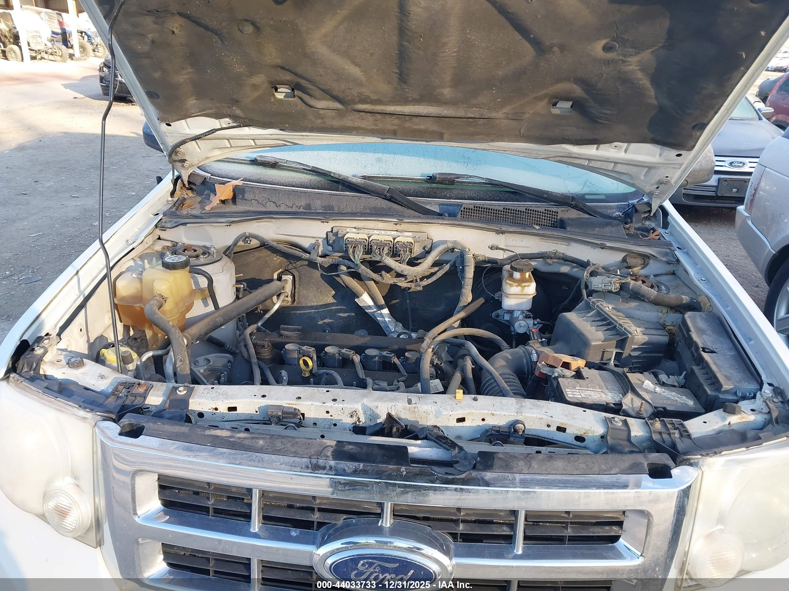 FORD ESCAPE image 10