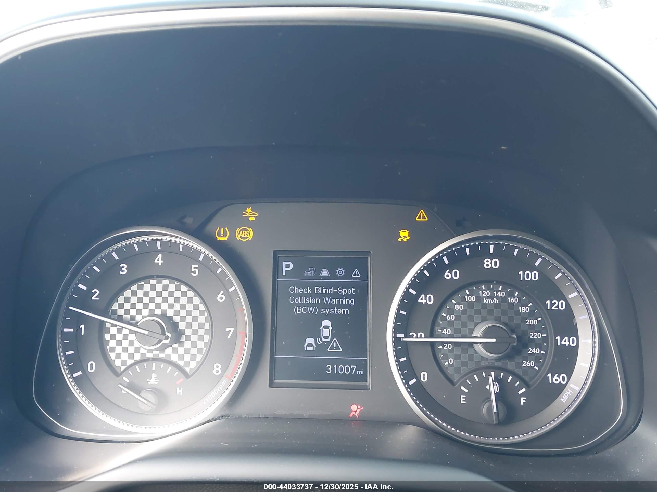 HYUNDAI ELANTRA image 7