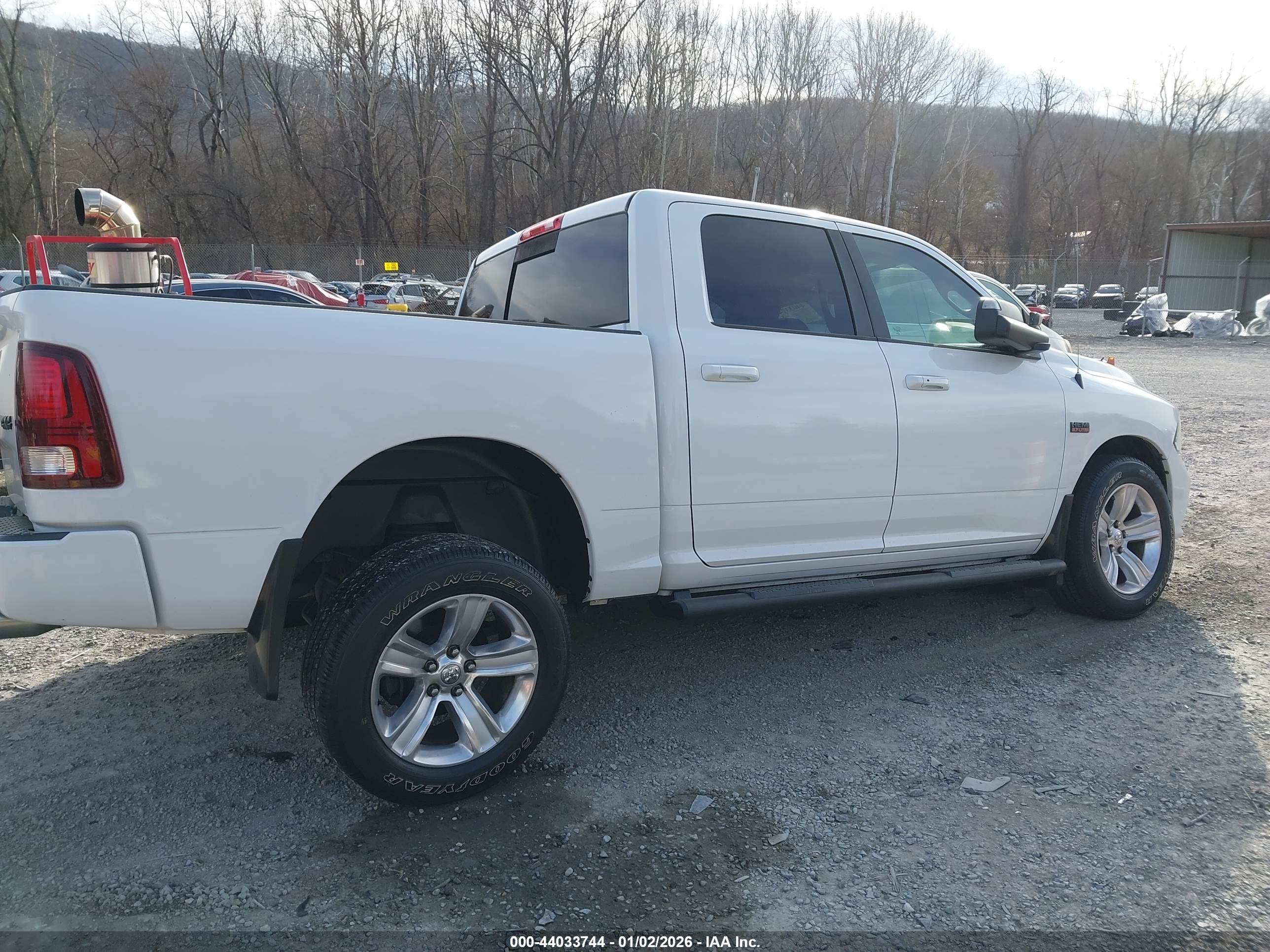 RAM 1500 image 4