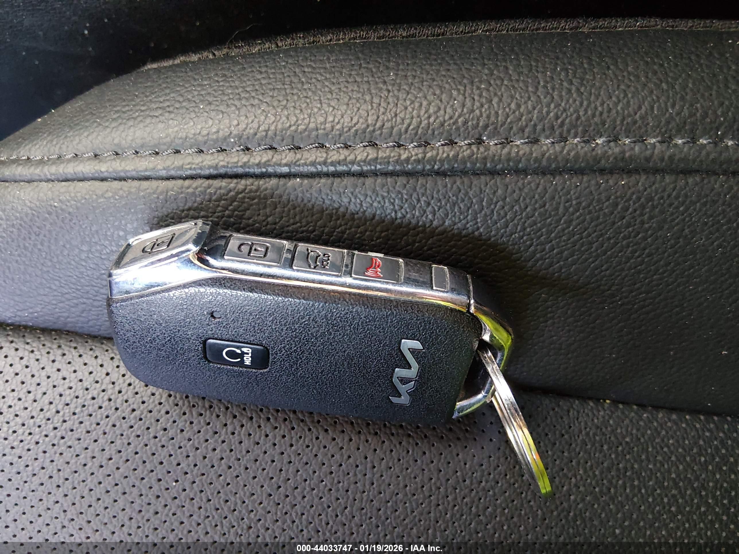 KIA SPORTAGE image 11